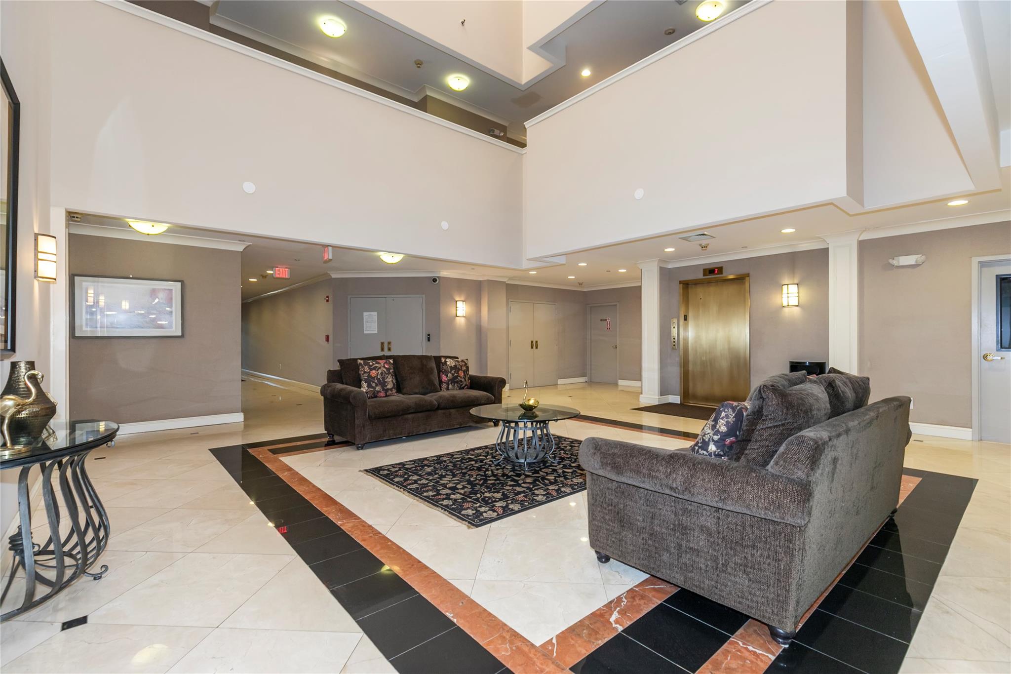 1 Portico Court # 200, Great Neck, NY 11021