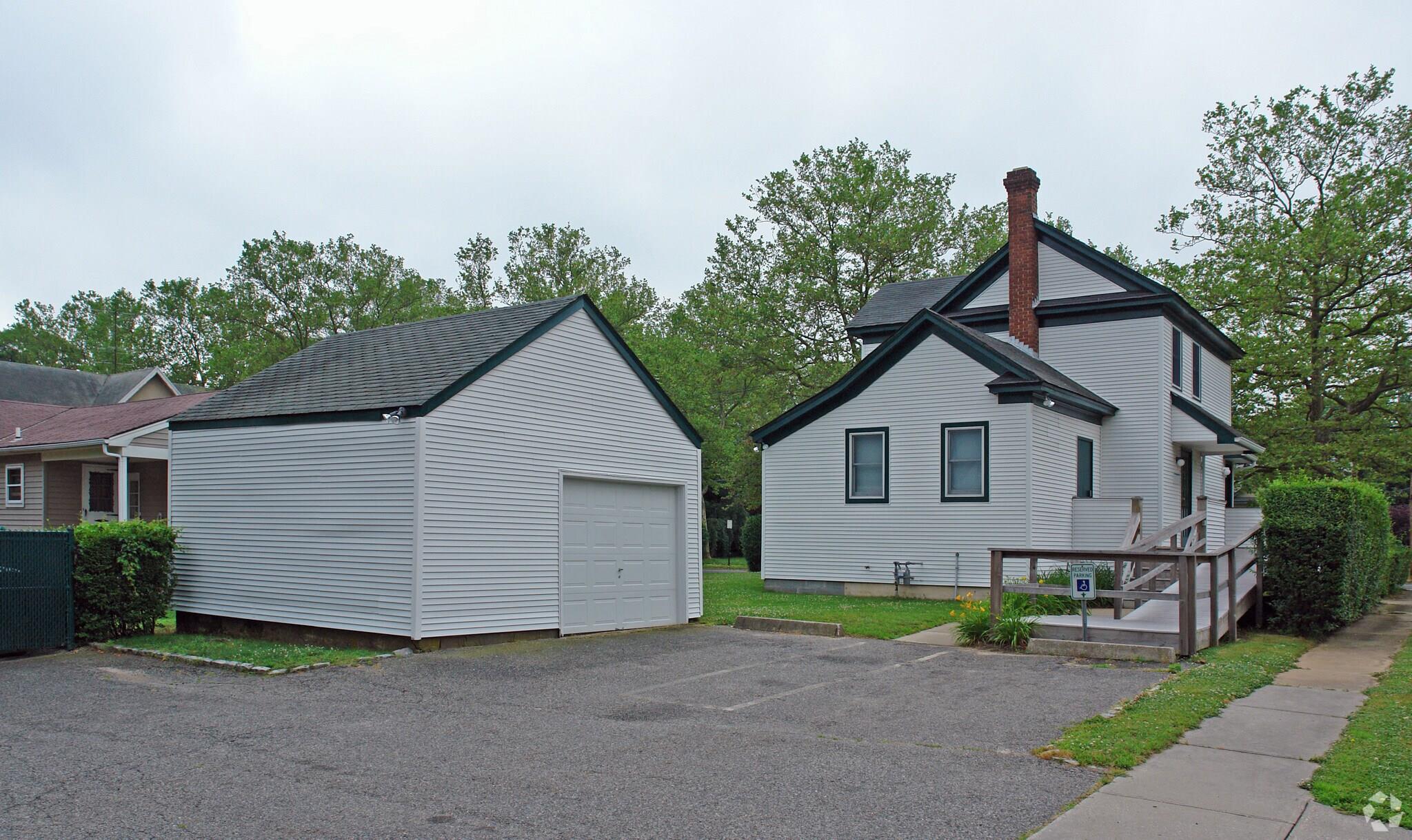 1228 Roanoke Avenue, Riverhead, NY 11901