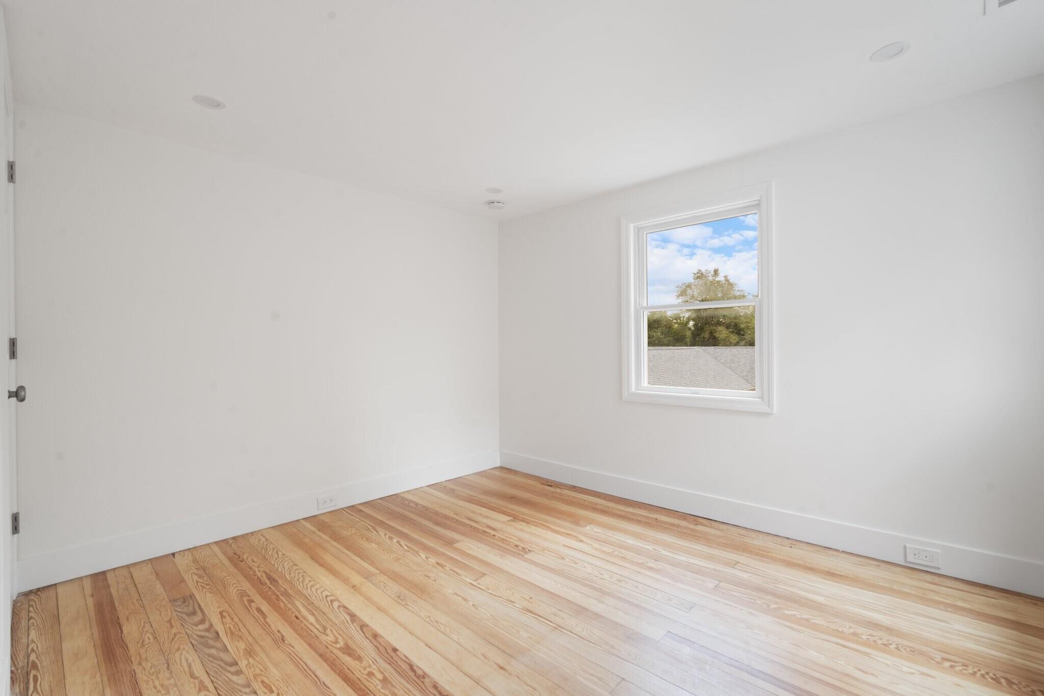 1228 Roanoke Avenue, Riverhead, NY 11901