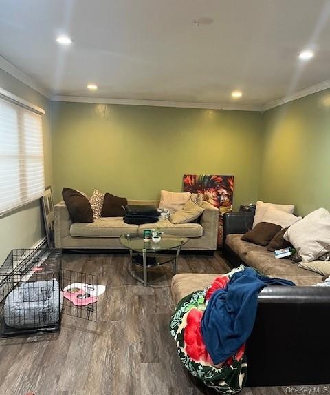 226 14th Avenue, West Babylon, NY 11704