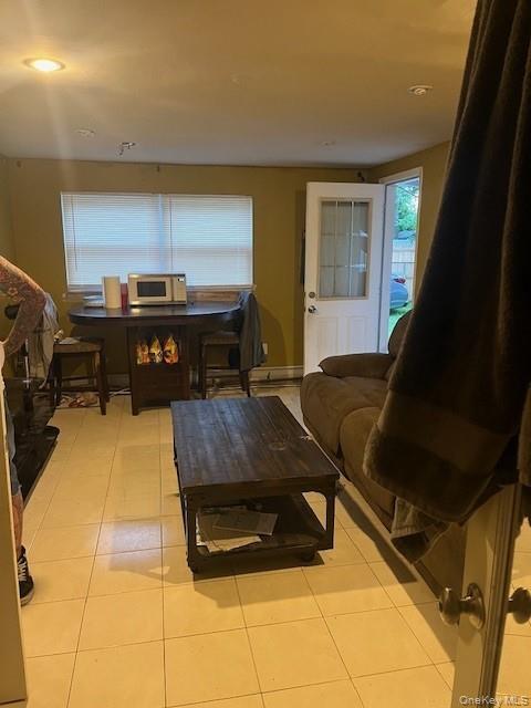 226 14th Avenue, West Babylon, NY 11704