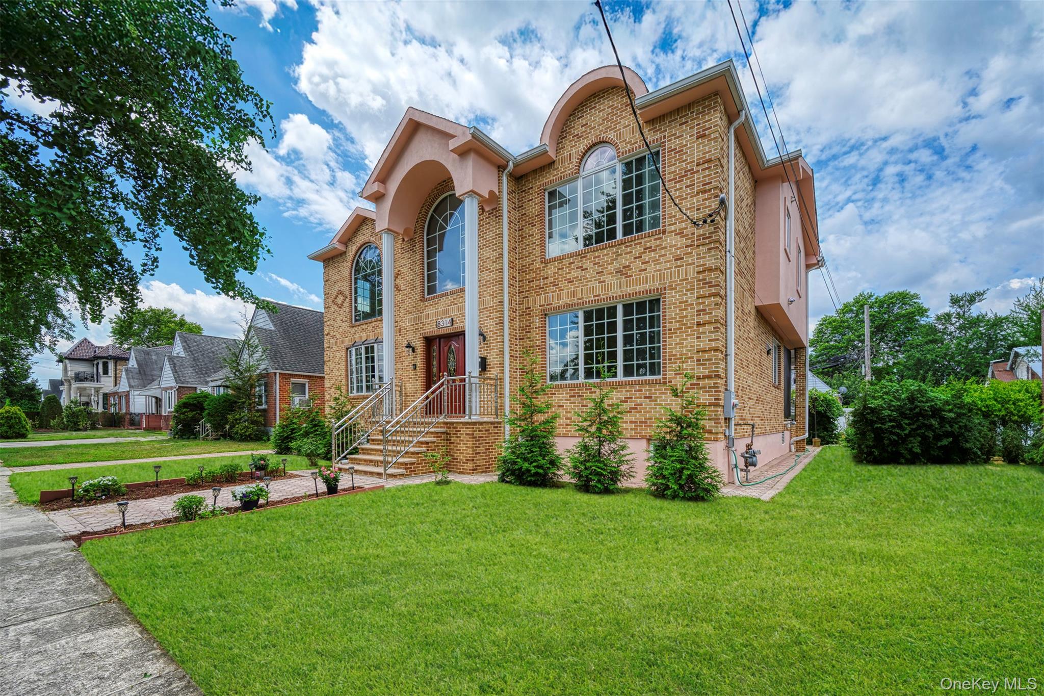 83-14 266th Street, Glen Oaks, NY 11004