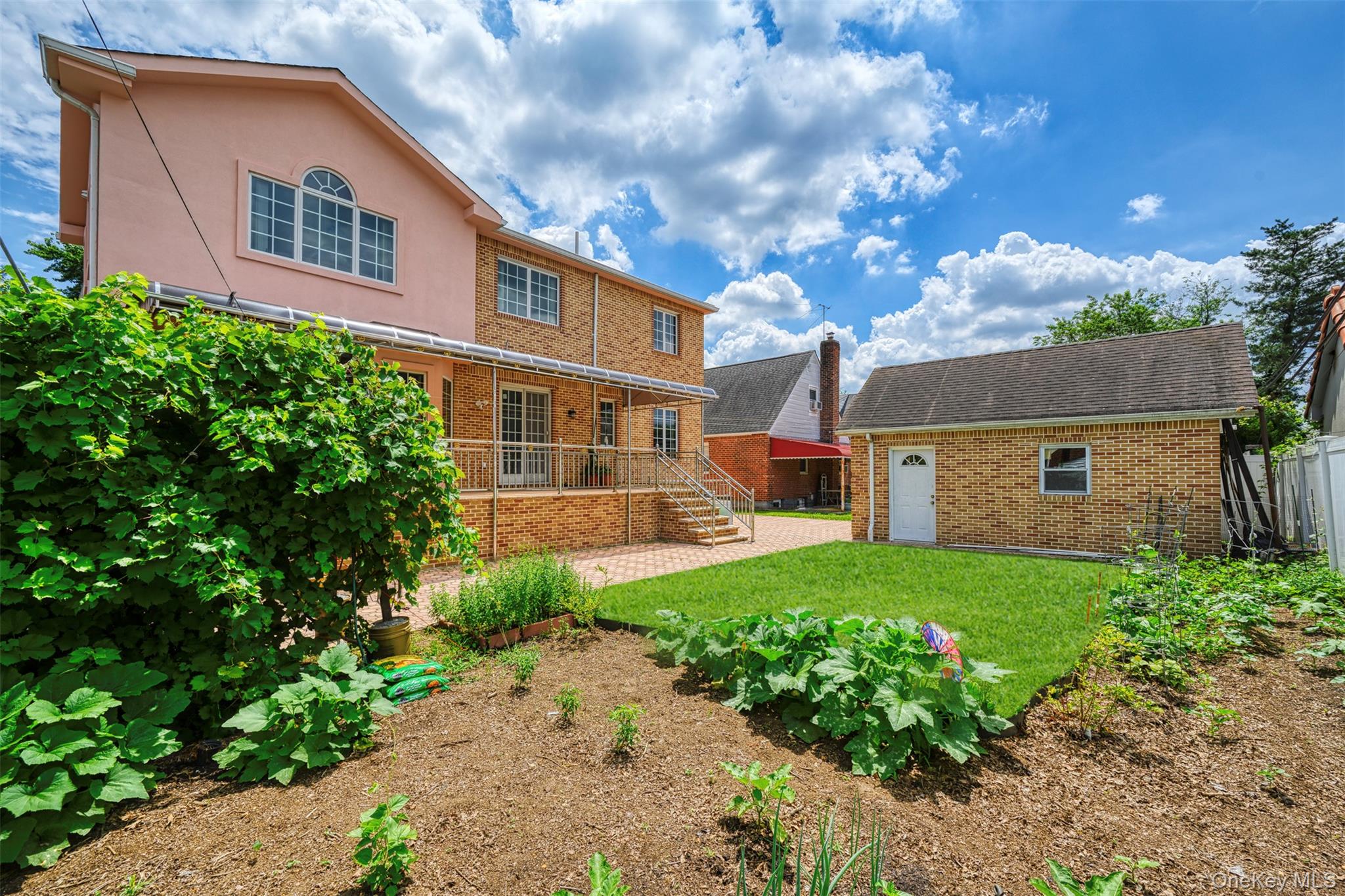 83-14 266th Street, Glen Oaks, NY 11004