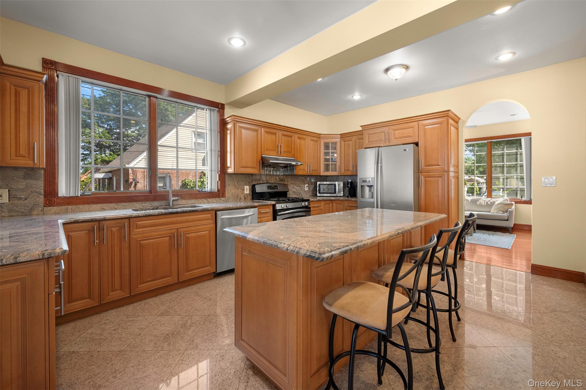 83-14 266th Street, Glen Oaks, NY 11004