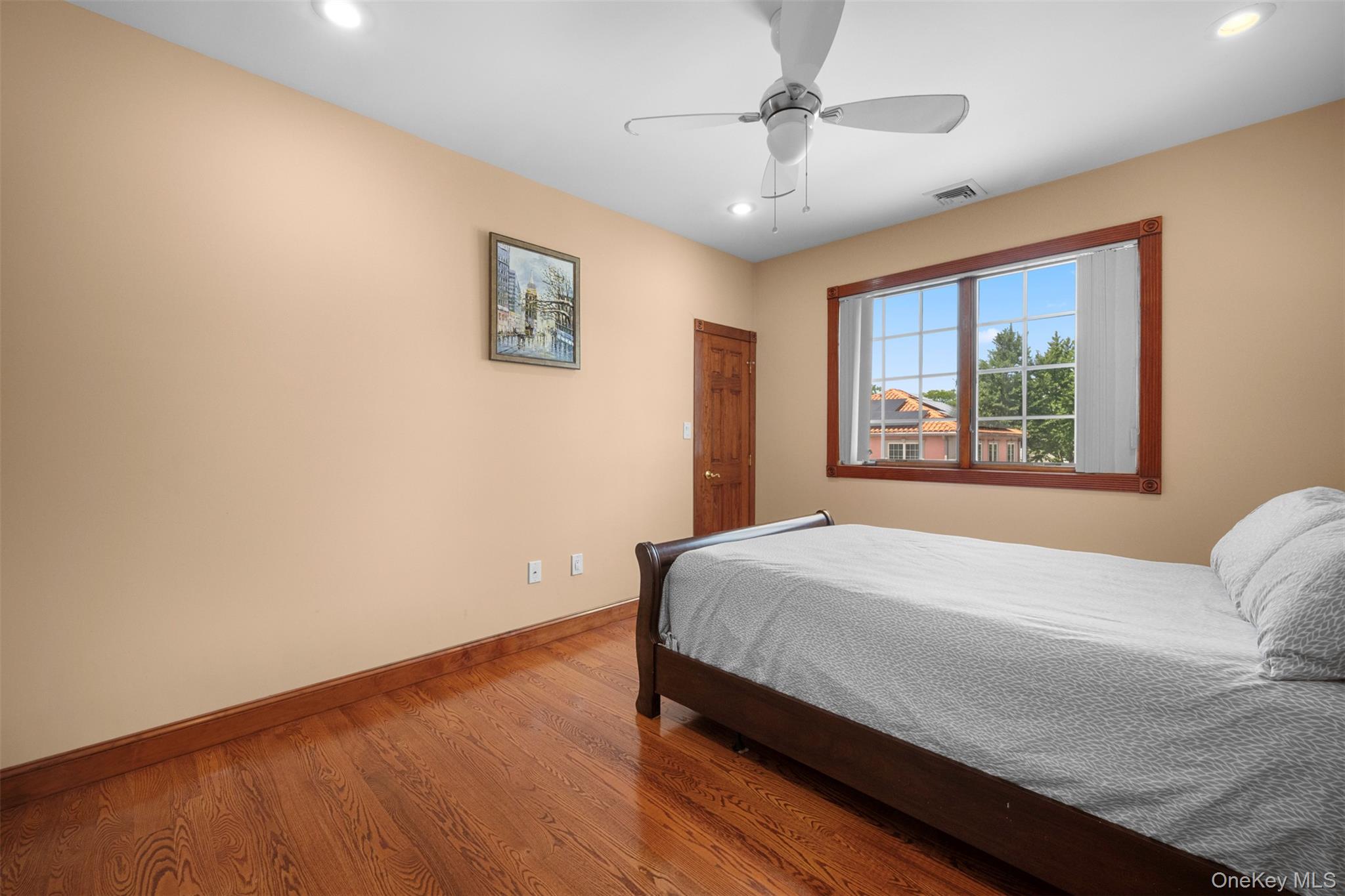 83-14 266th Street, Glen Oaks, NY 11004