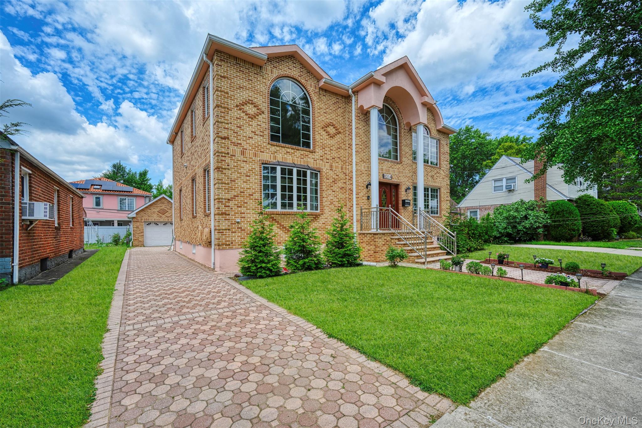 83-14 266th Street, Glen Oaks, NY 11004