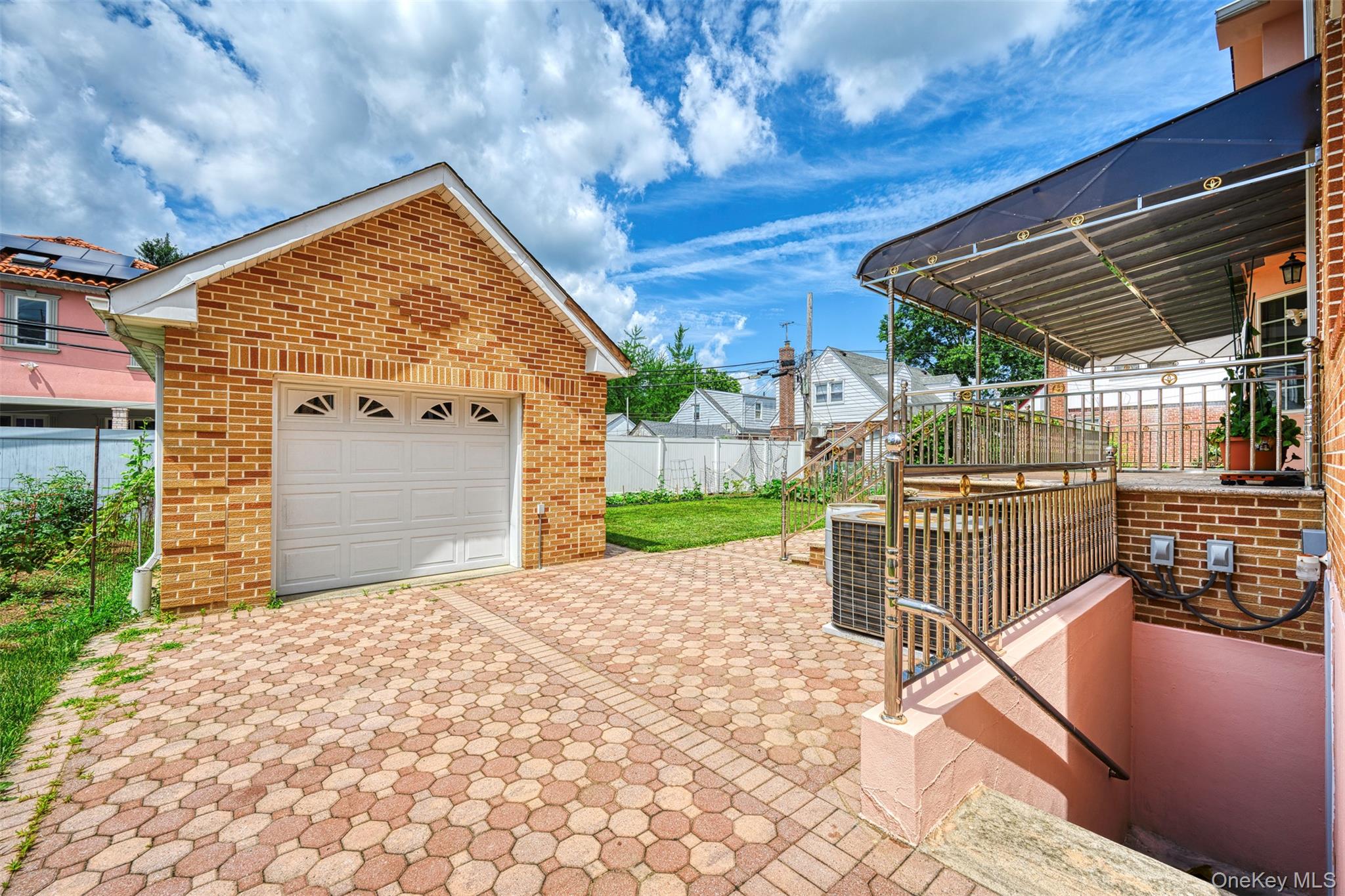 83-14 266th Street, Glen Oaks, NY 11004