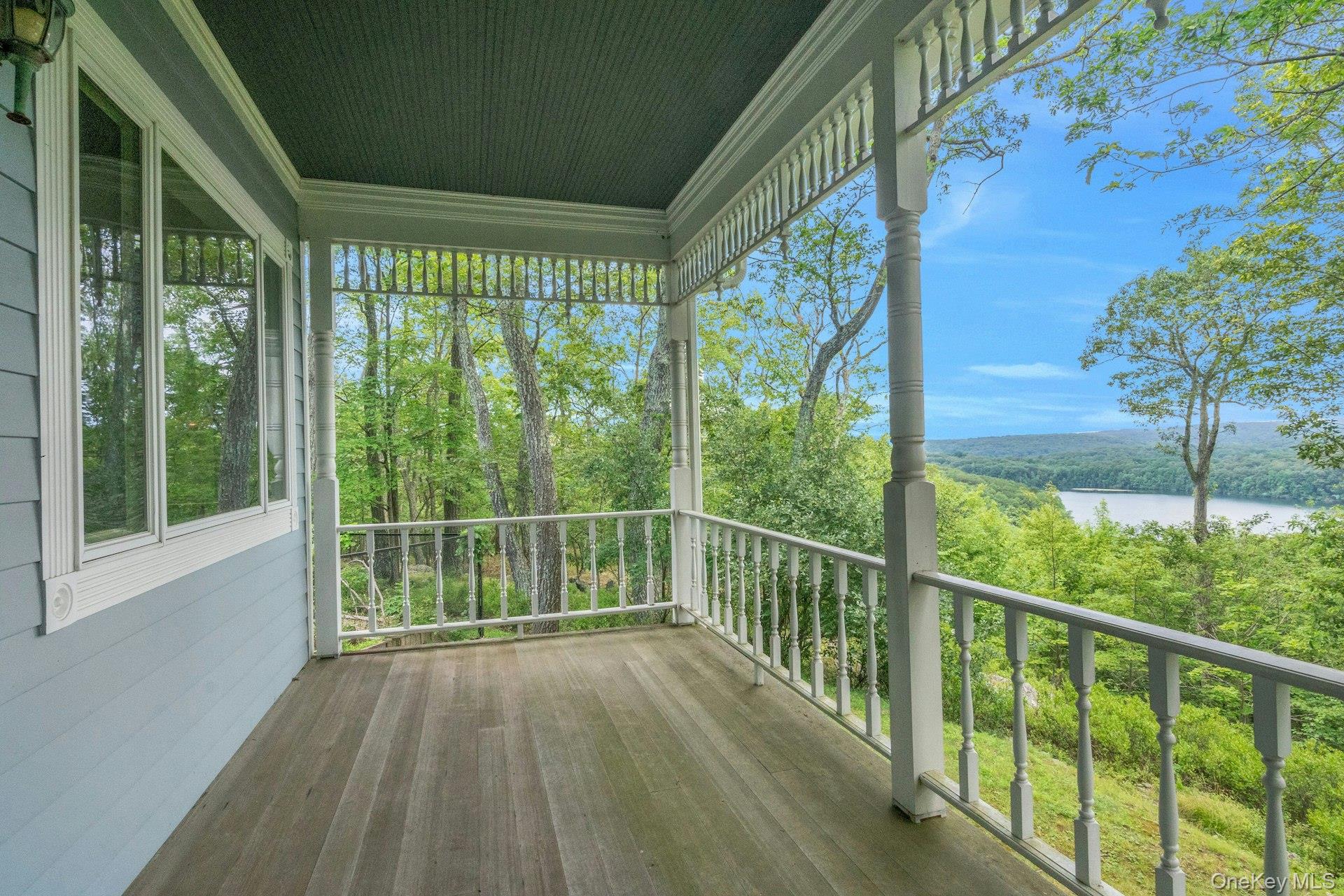 25 Lake Gilead Road, Carmel, NY 10512