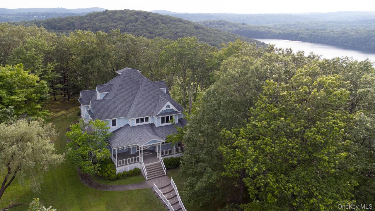 25 Lake Gilead Road, Carmel, NY 10512