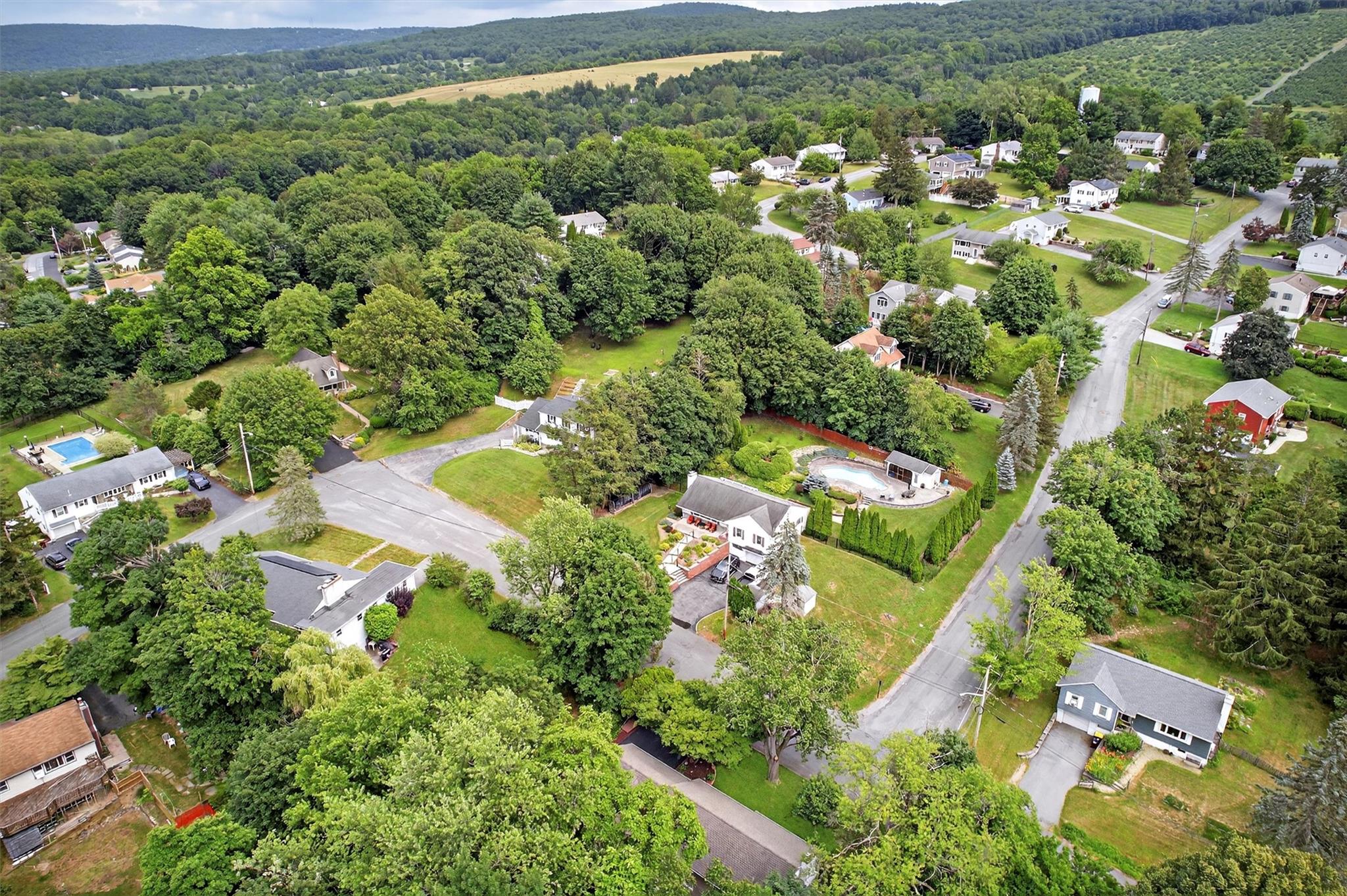 26 Overlook Drive, Warwick, NY 10990