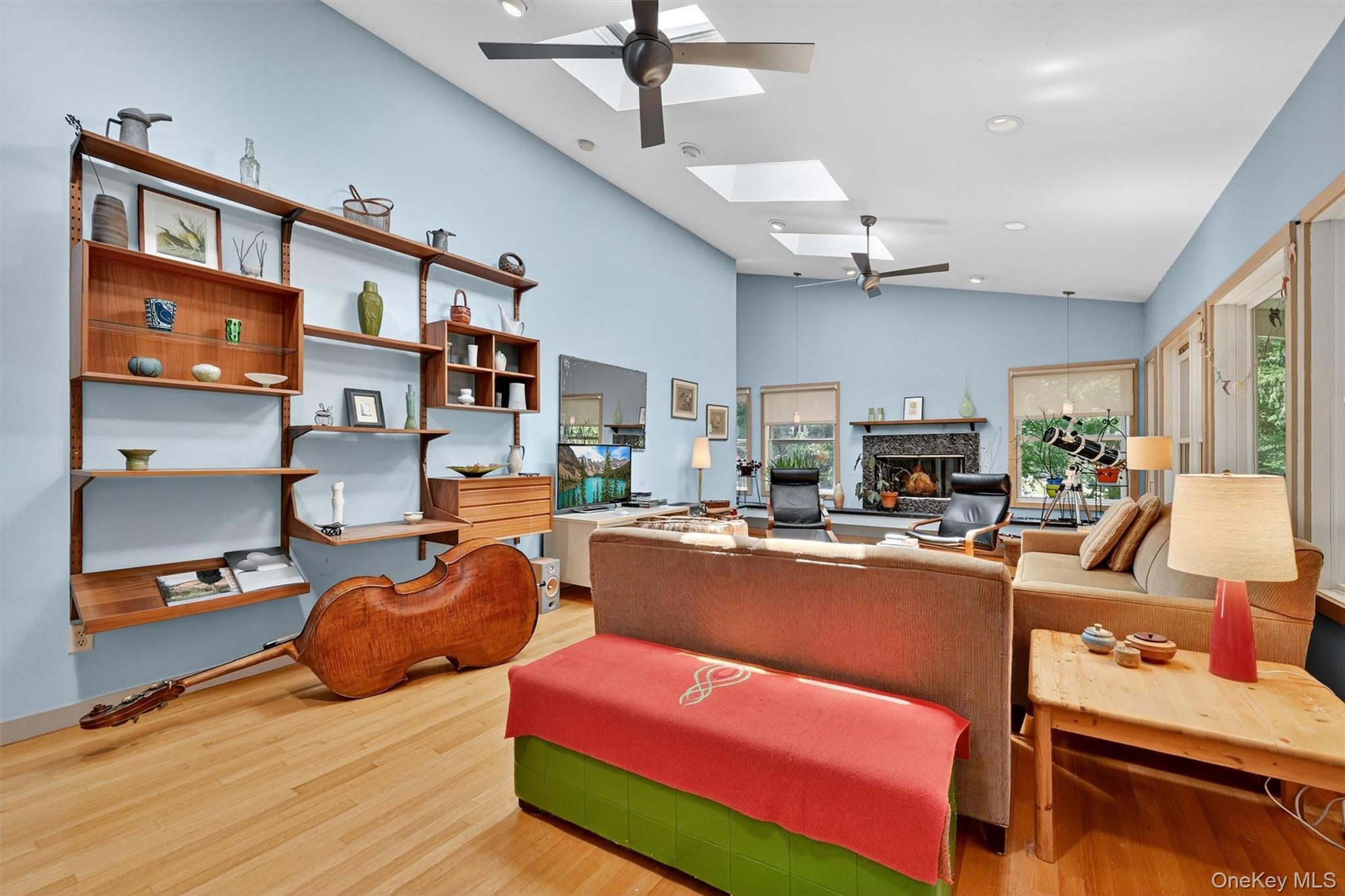 17 Merriewold Lane N, Monroe, NY 10950