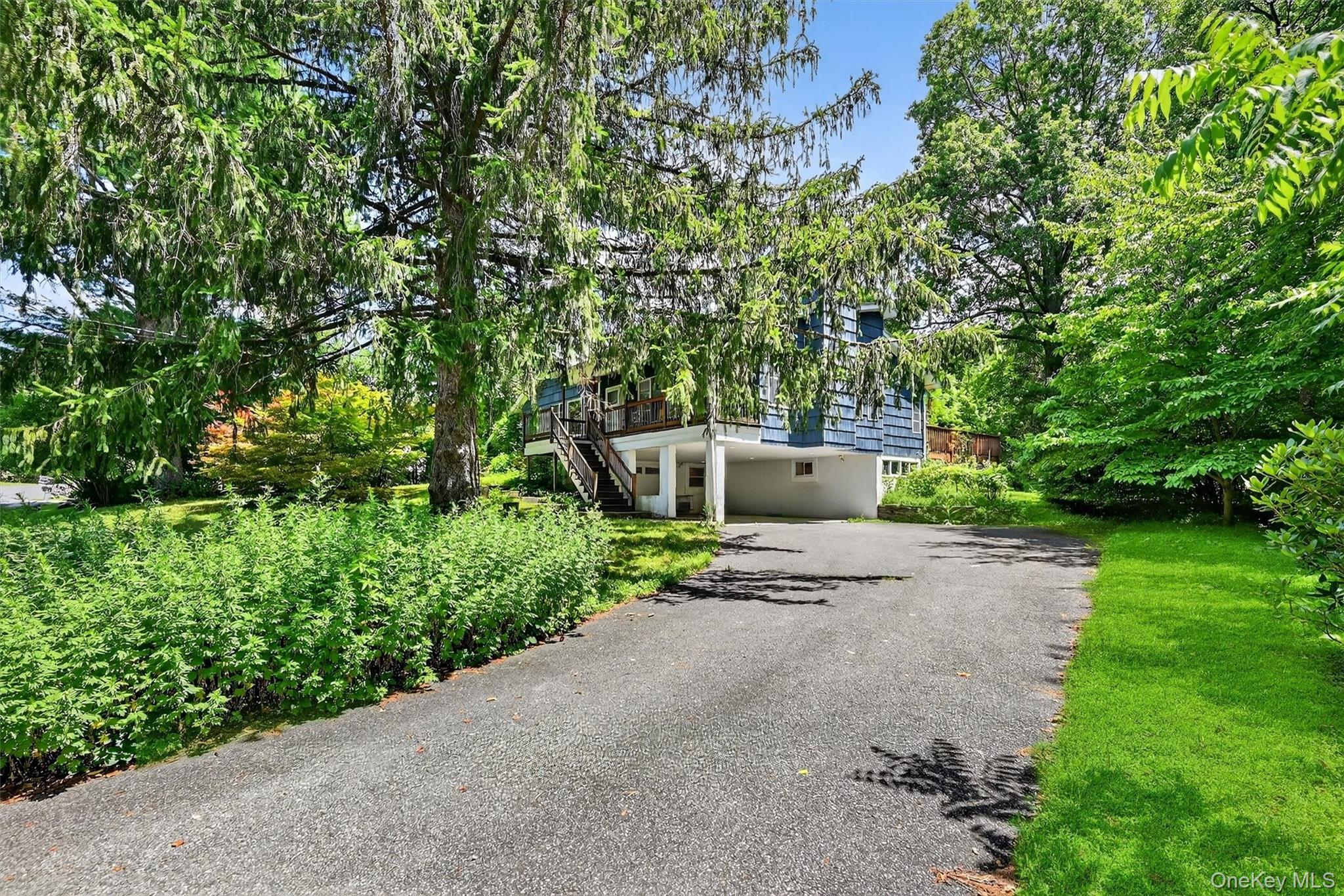 17 Merriewold Lane N, Monroe, NY 10950