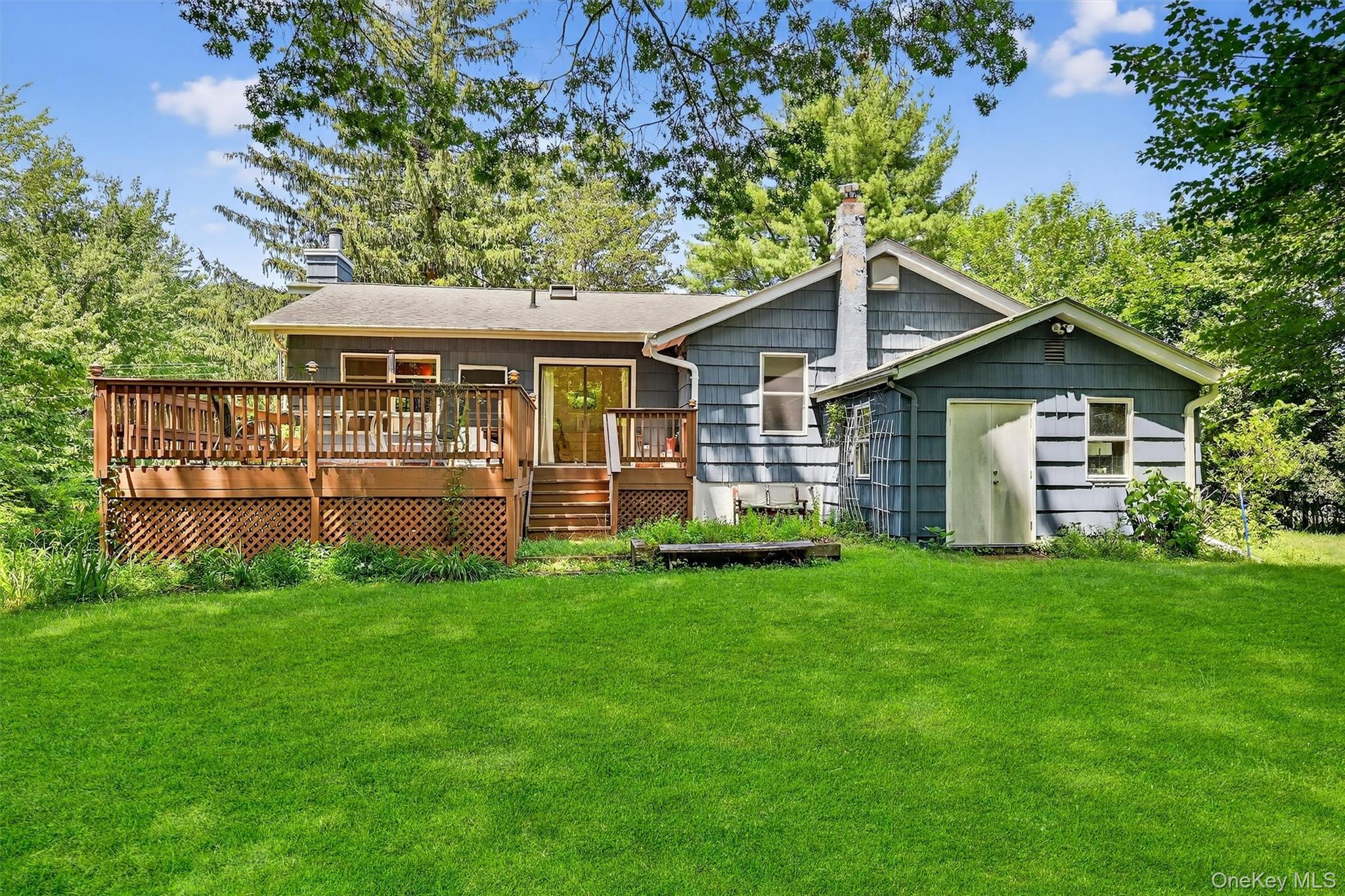 17 Merriewold Lane N, Monroe, NY 10950