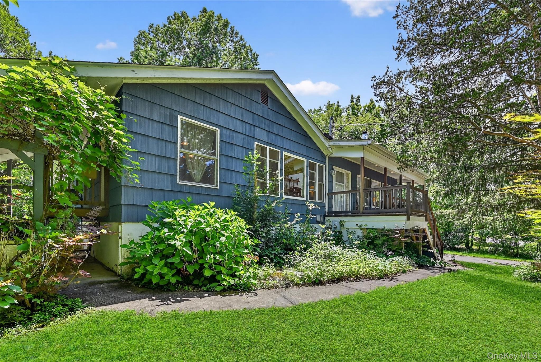 17 Merriewold Lane N, Monroe, NY 10950