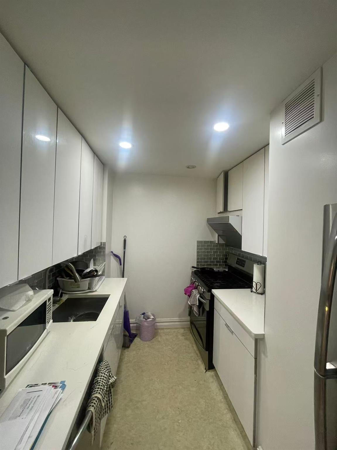 133-17 Sanford Avenue # 4N, Flushing, NY 11355