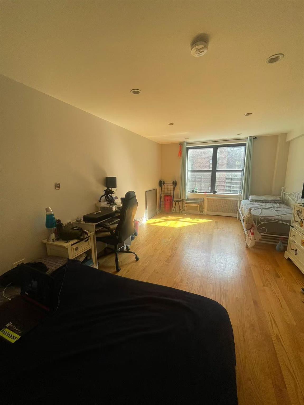 133-17 Sanford Avenue # 4N, Flushing, NY 11355