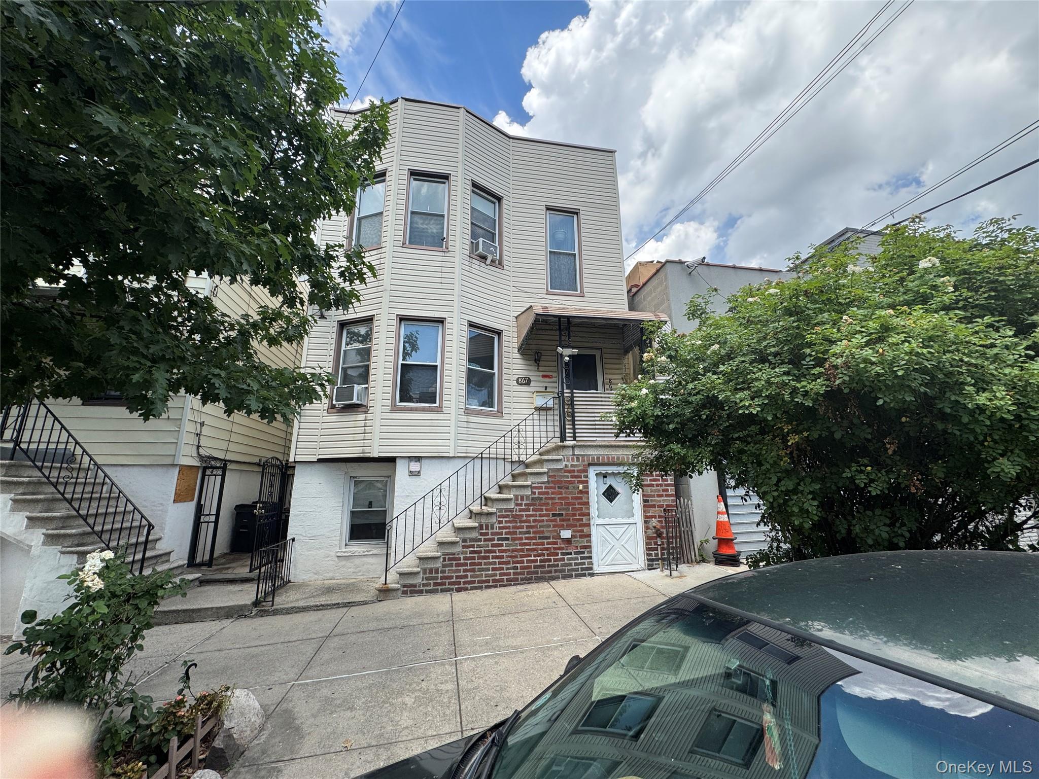 867 Van Nest Avenue, Bronx, NY 10462