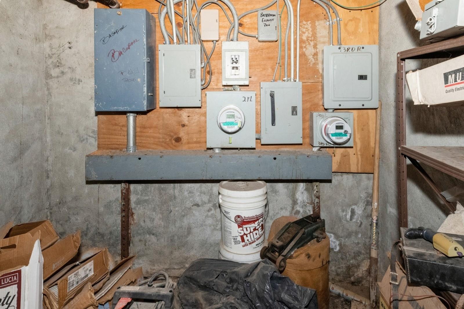 275 Howard Avenue, Brooklyn, NY 11233