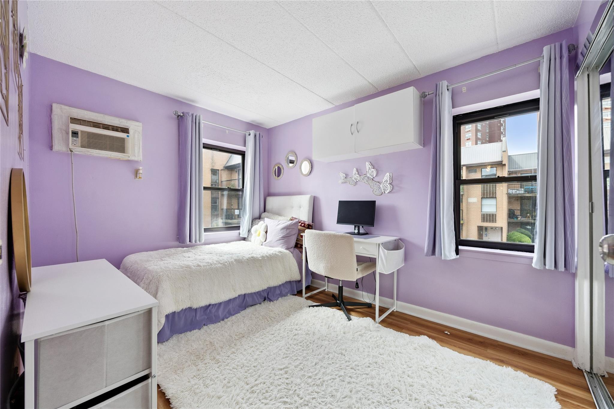 75-22 Parsons Boulevard # D2, Fresh Meadows, NY 11366