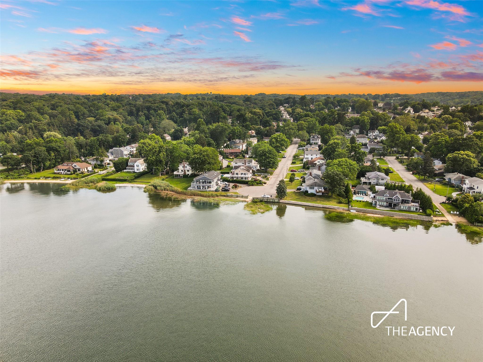 50 Ships Point Lane, Oyster Bay, NY 11771