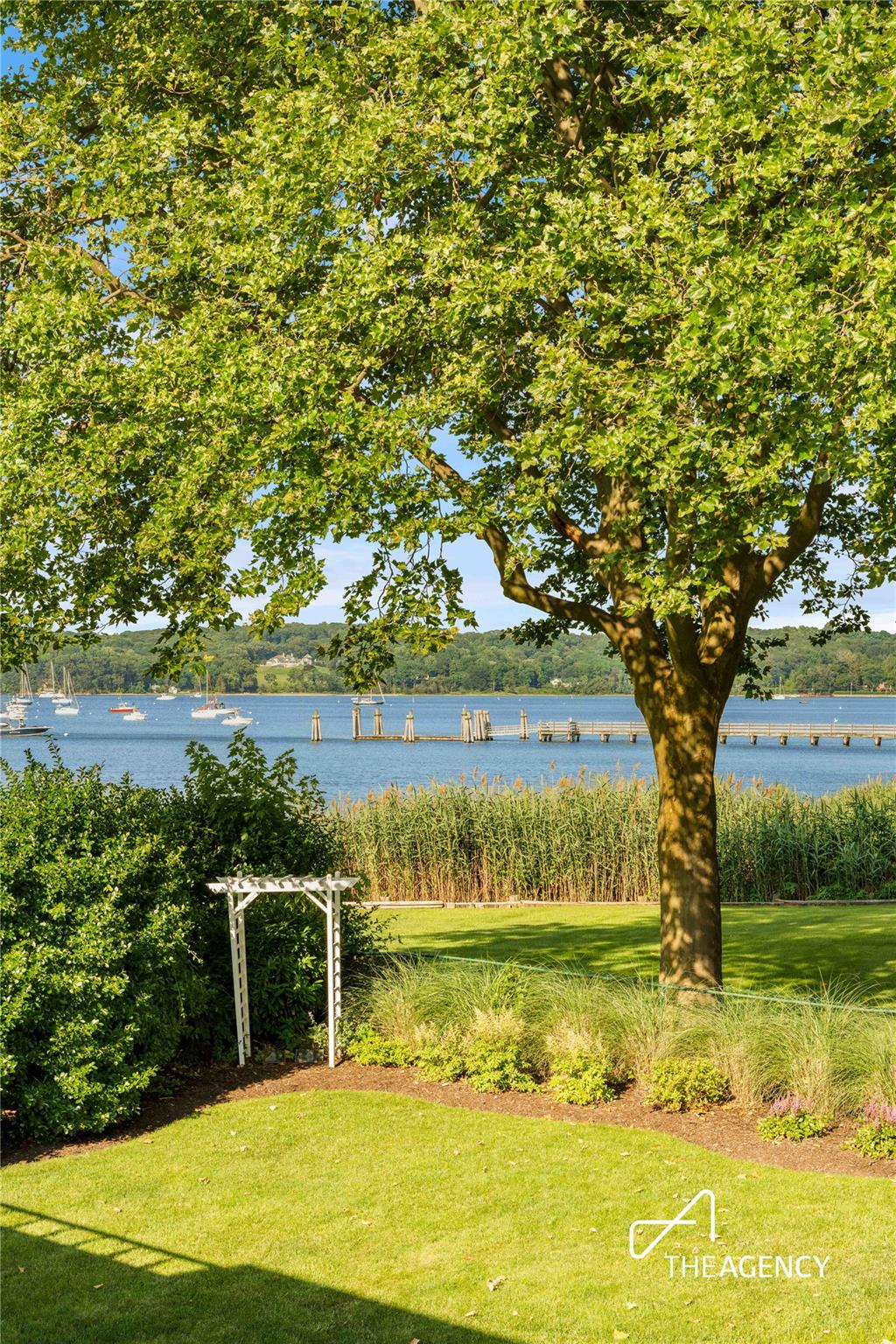 50 Ships Point Lane, Oyster Bay, NY 11771