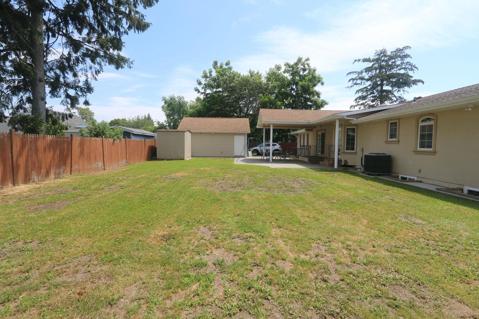 148 Spruce Street, Lindenhurst, NY 11757