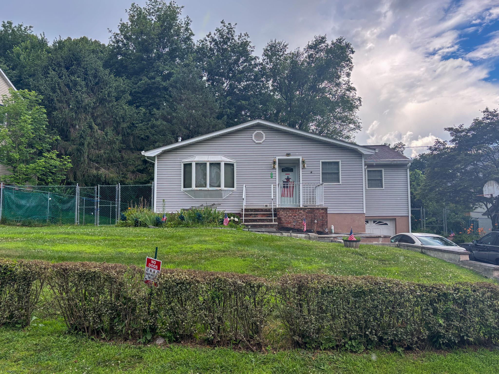 77 Duelk Avenue, Monroe, NY 10950