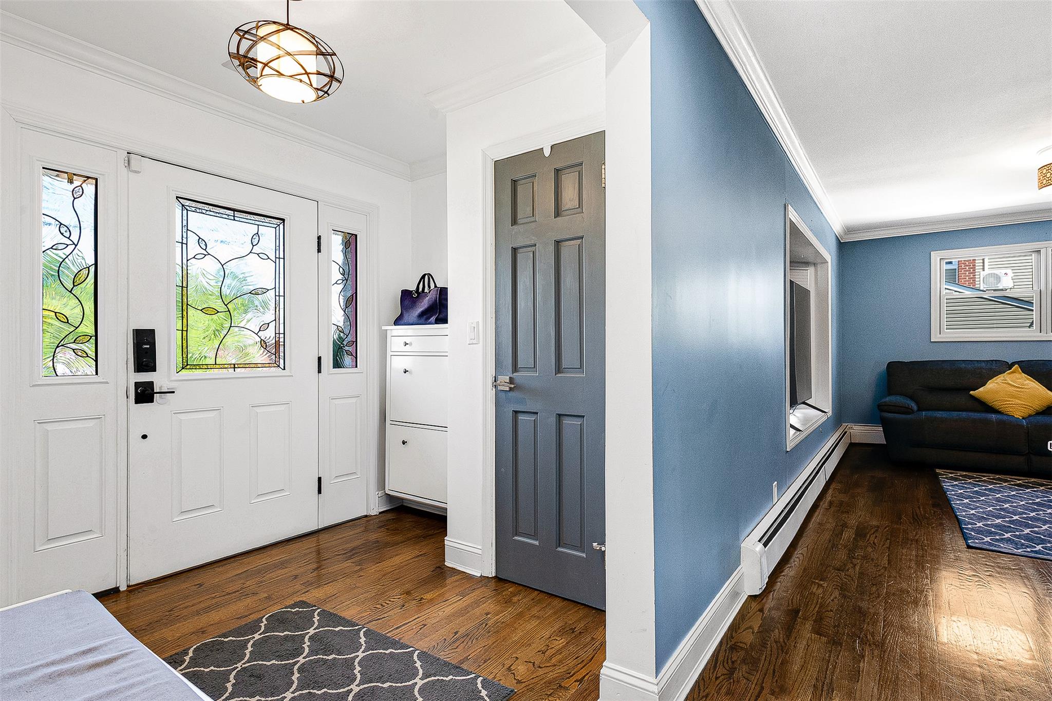 3 Grant Avenue, Albertson, NY 11507