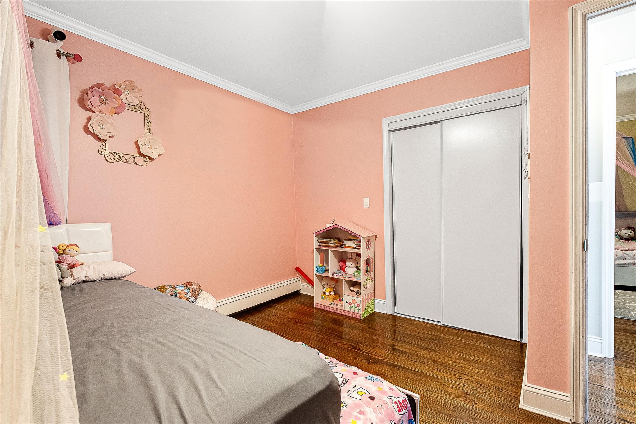 3 Grant Avenue, Albertson, NY 11507