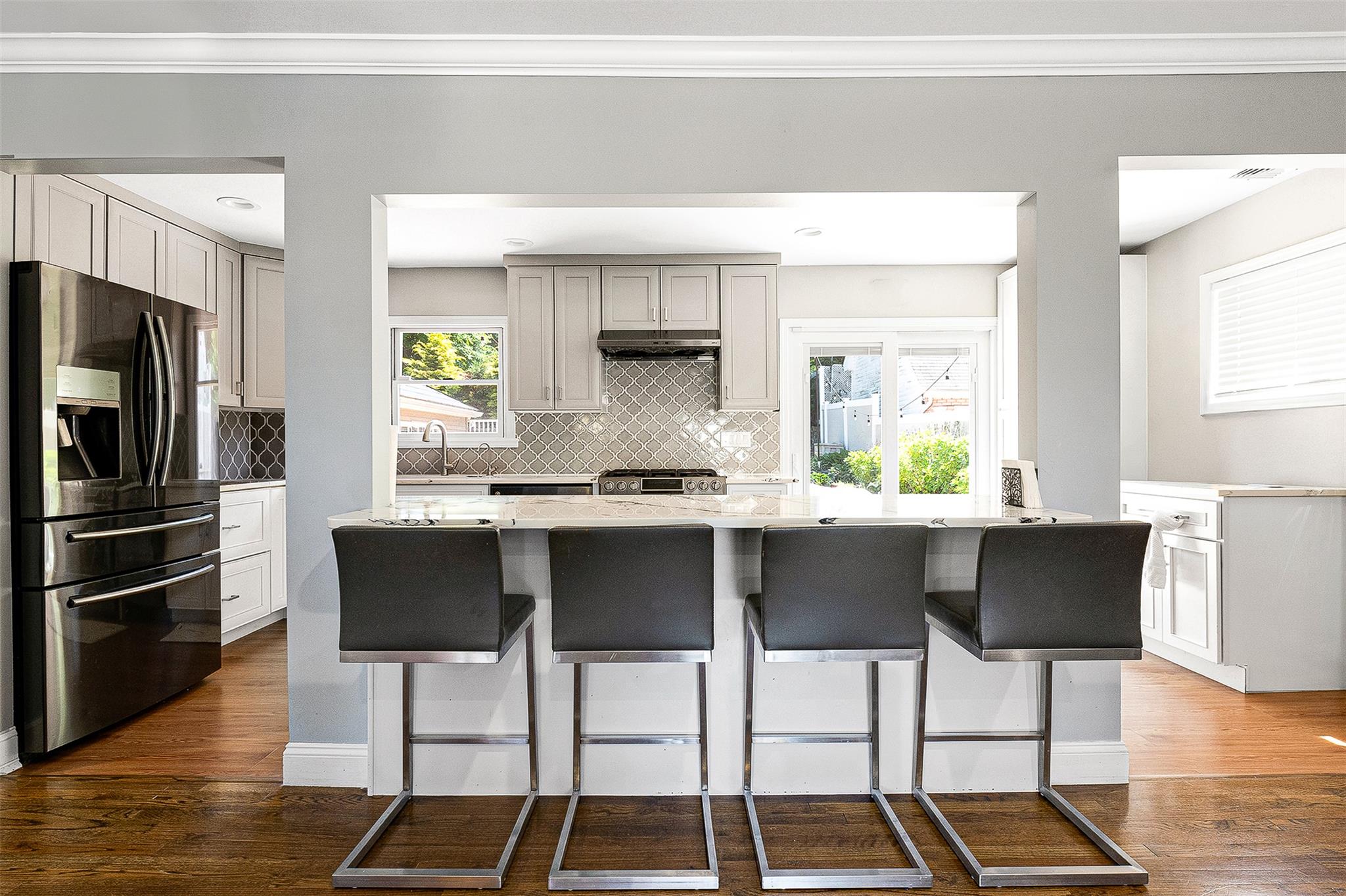 3 Grant Avenue, Albertson, NY 11507