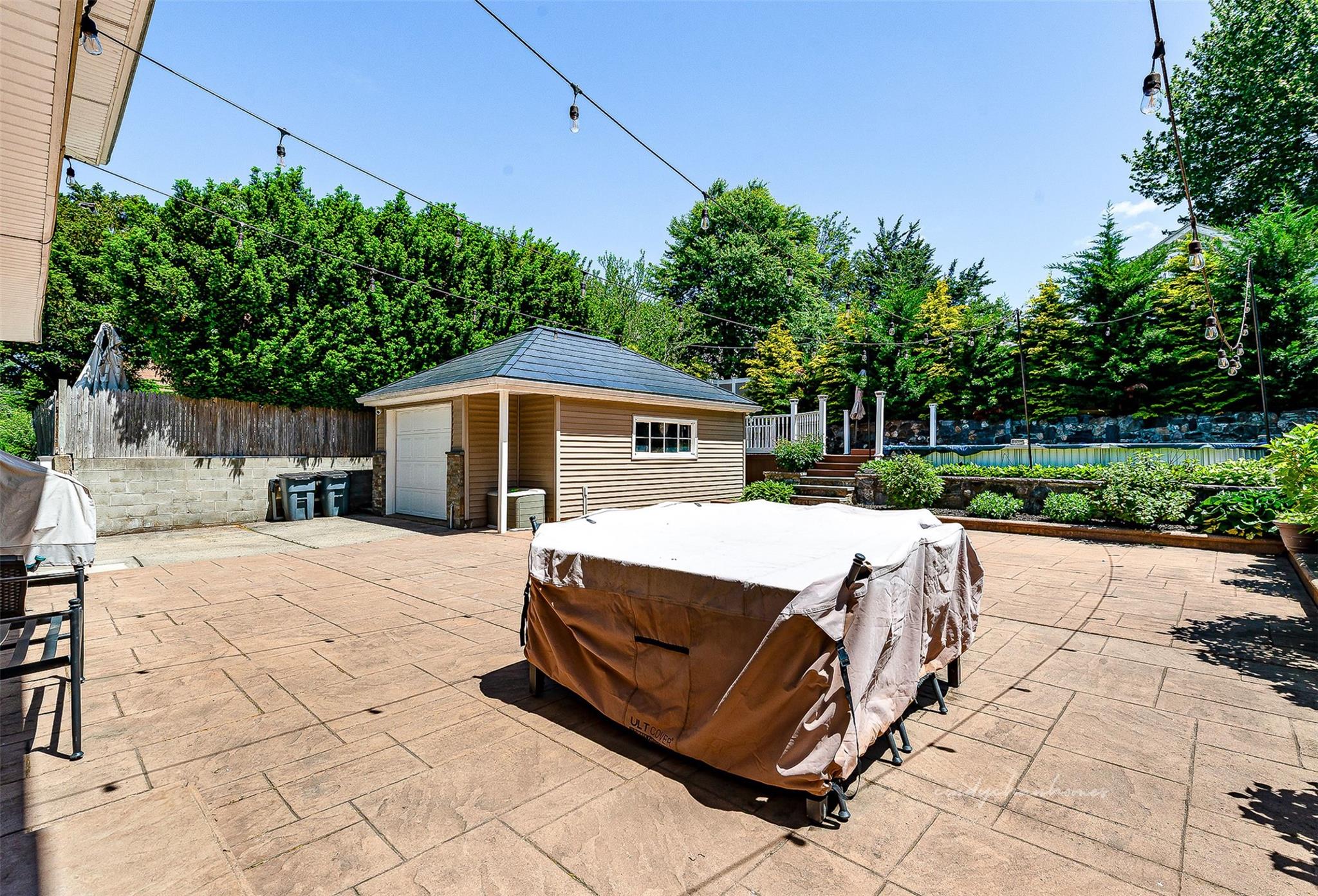 3 Grant Avenue, Albertson, NY 11507