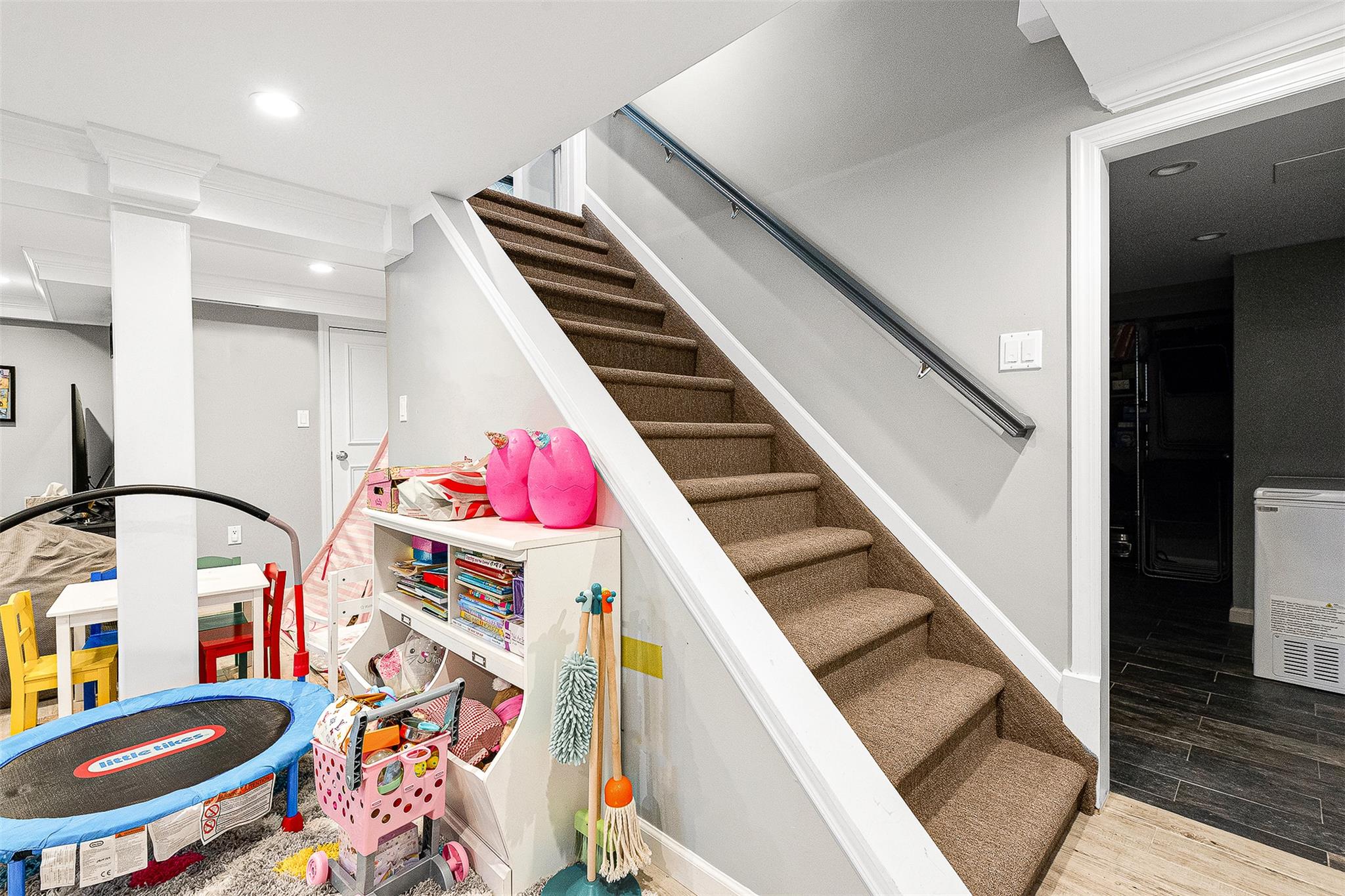 3 Grant Avenue, Albertson, NY 11507