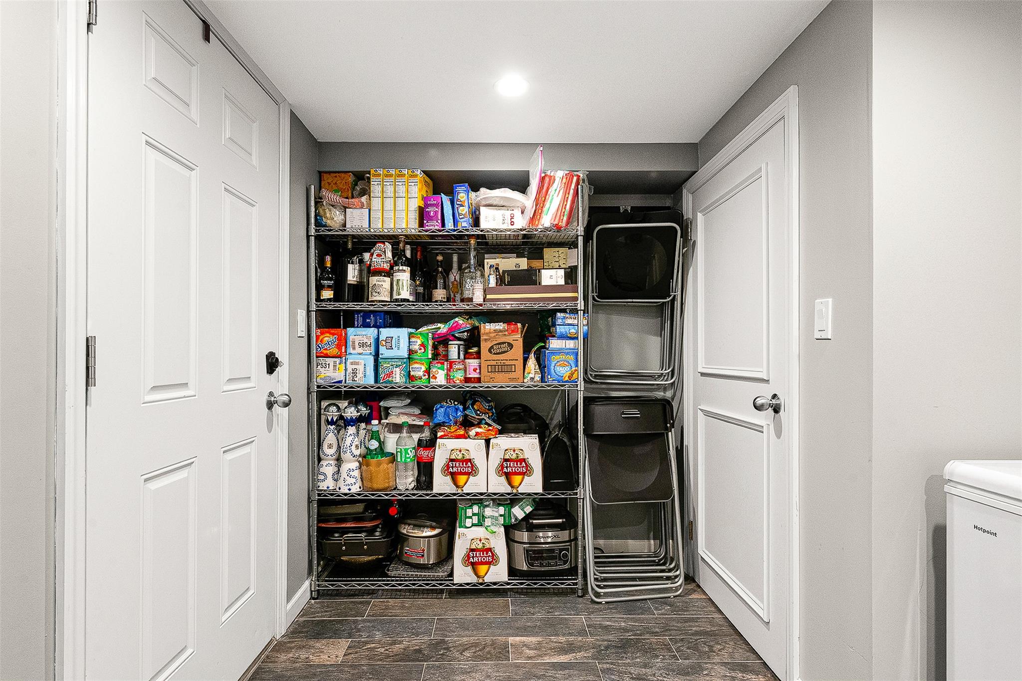 3 Grant Avenue, Albertson, NY 11507