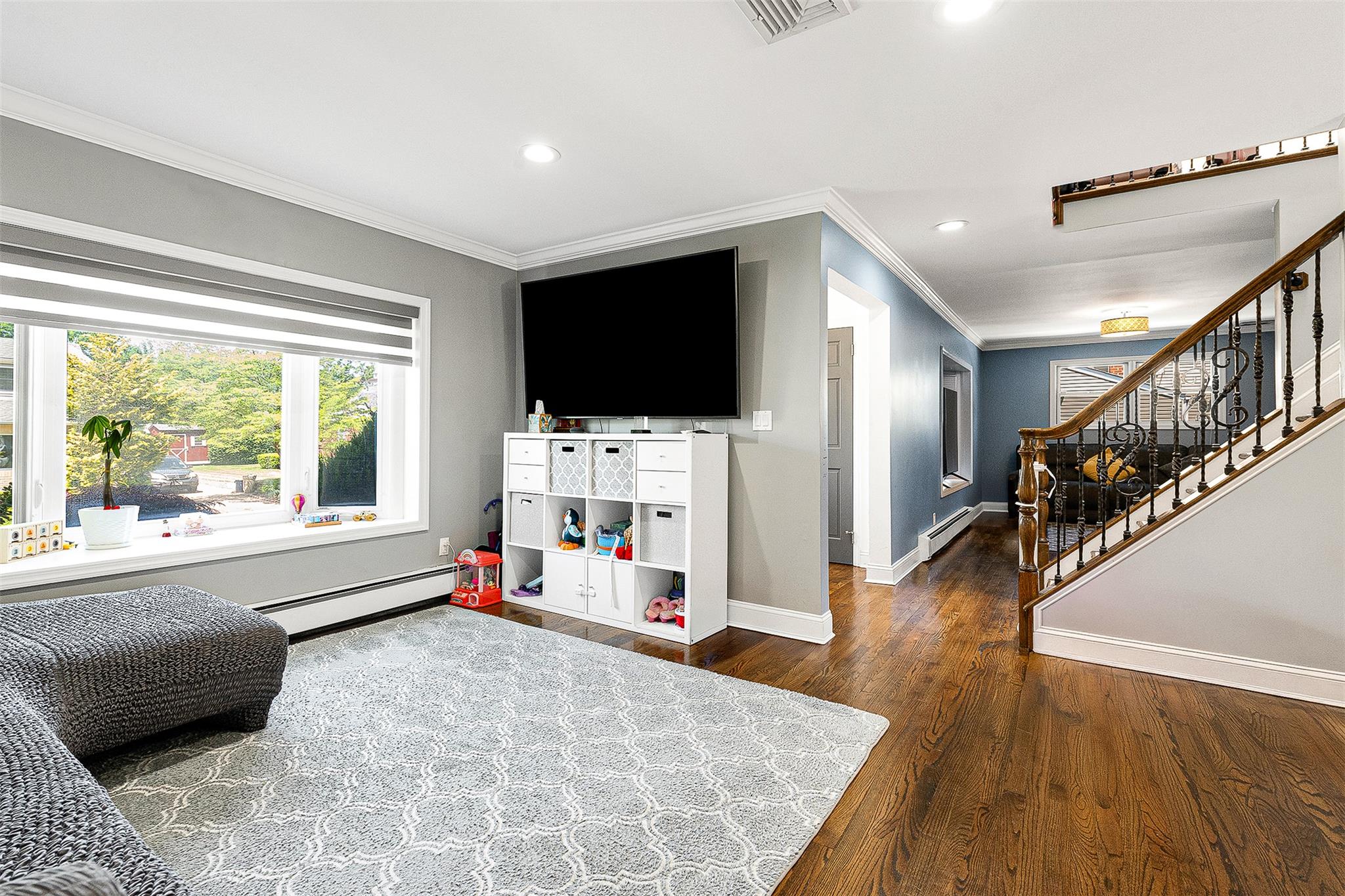 3 Grant Avenue, Albertson, NY 11507