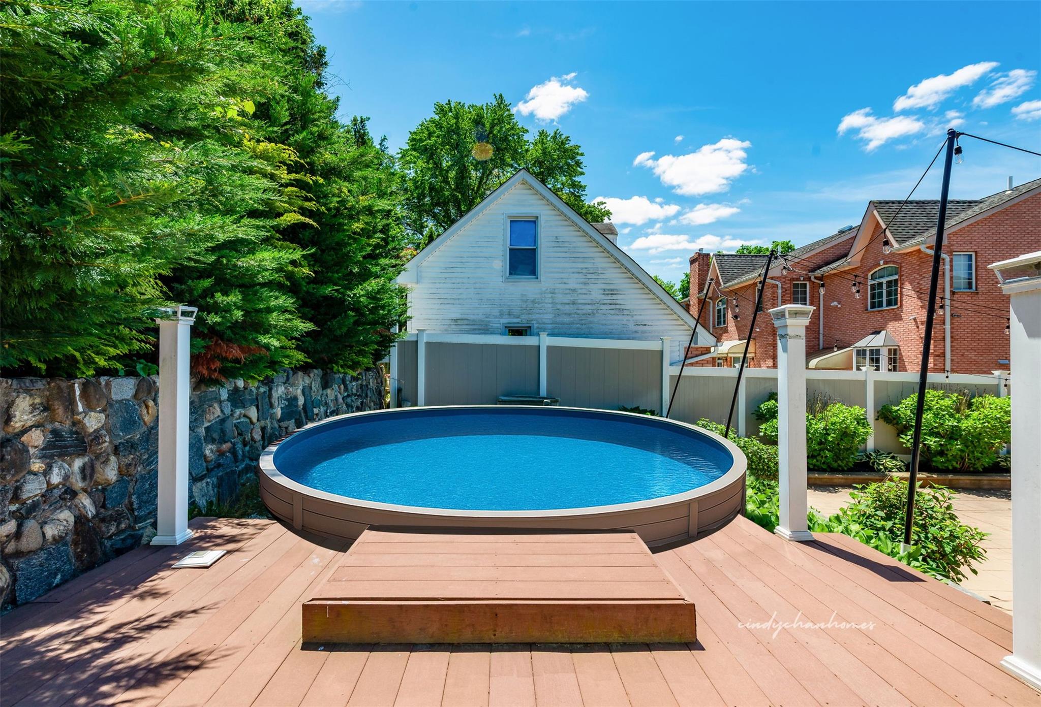 3 Grant Avenue, Albertson, NY 11507