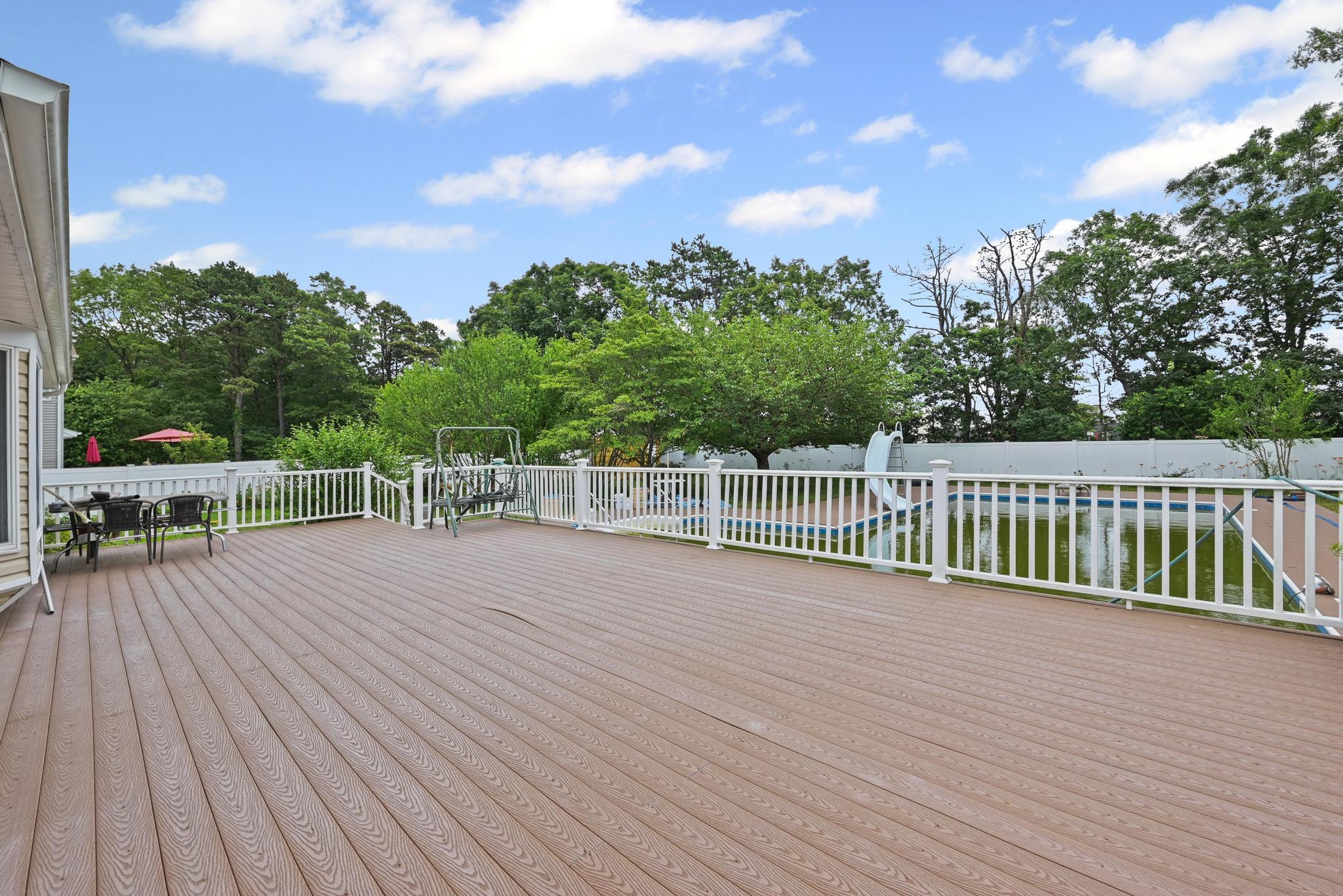 30 Ashford Drive, Bohemia, NY 11716