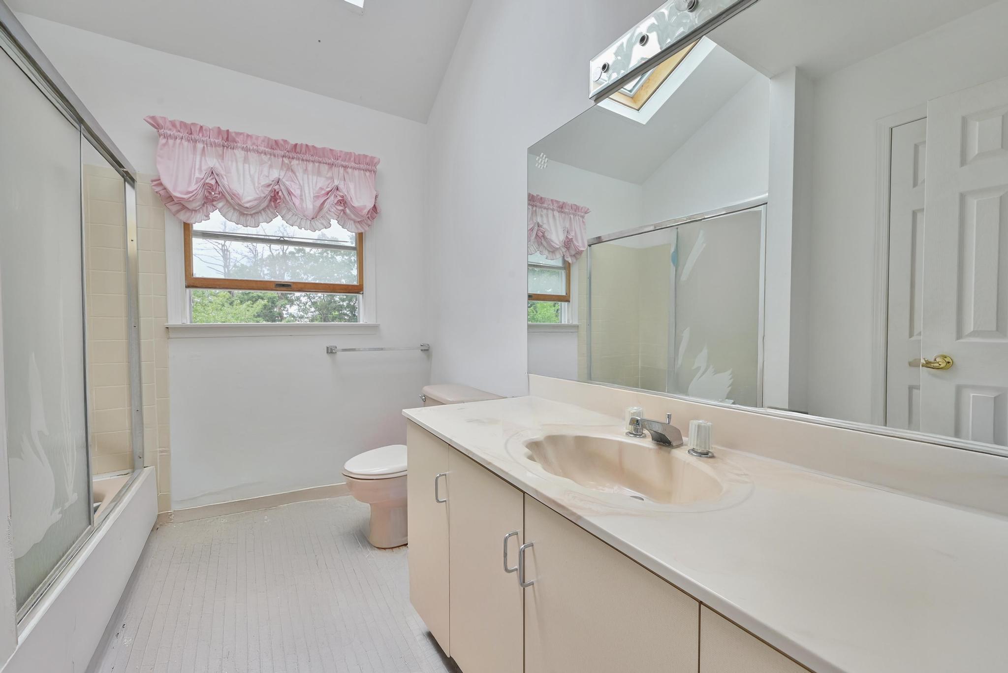 30 Ashford Drive, Bohemia, NY 11716