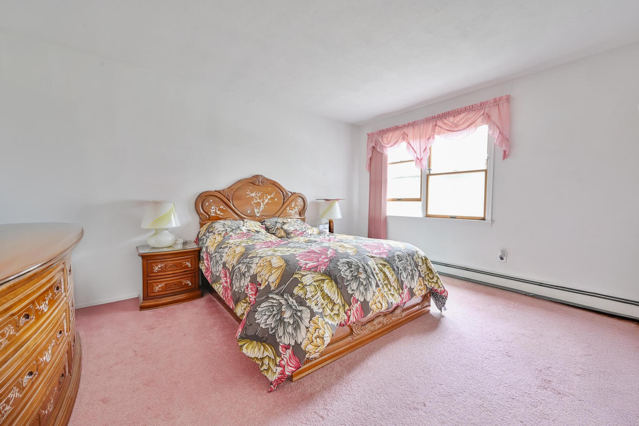 30 Ashford Drive, Bohemia, NY 11716