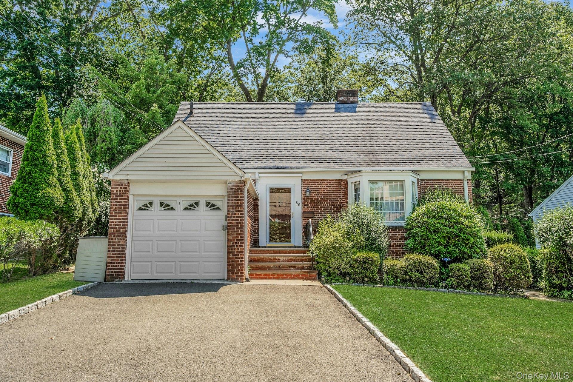 86 Briary Road, Dobbs Ferry, NY 10522