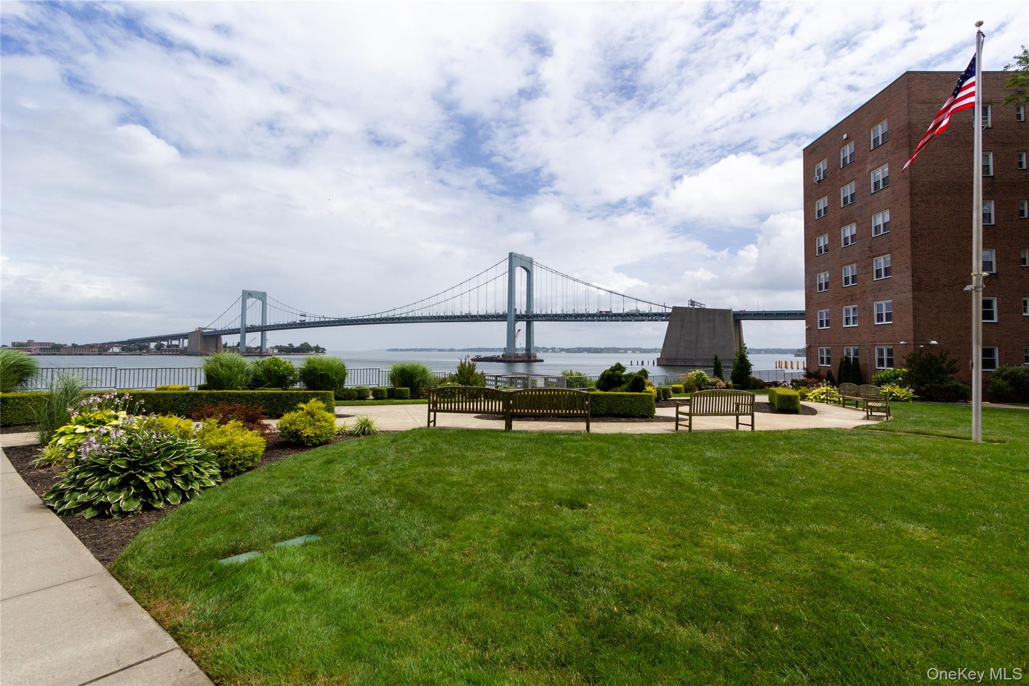 162-41 Powells Cove Boulevard # 4K, Beechhurst, NY 11357