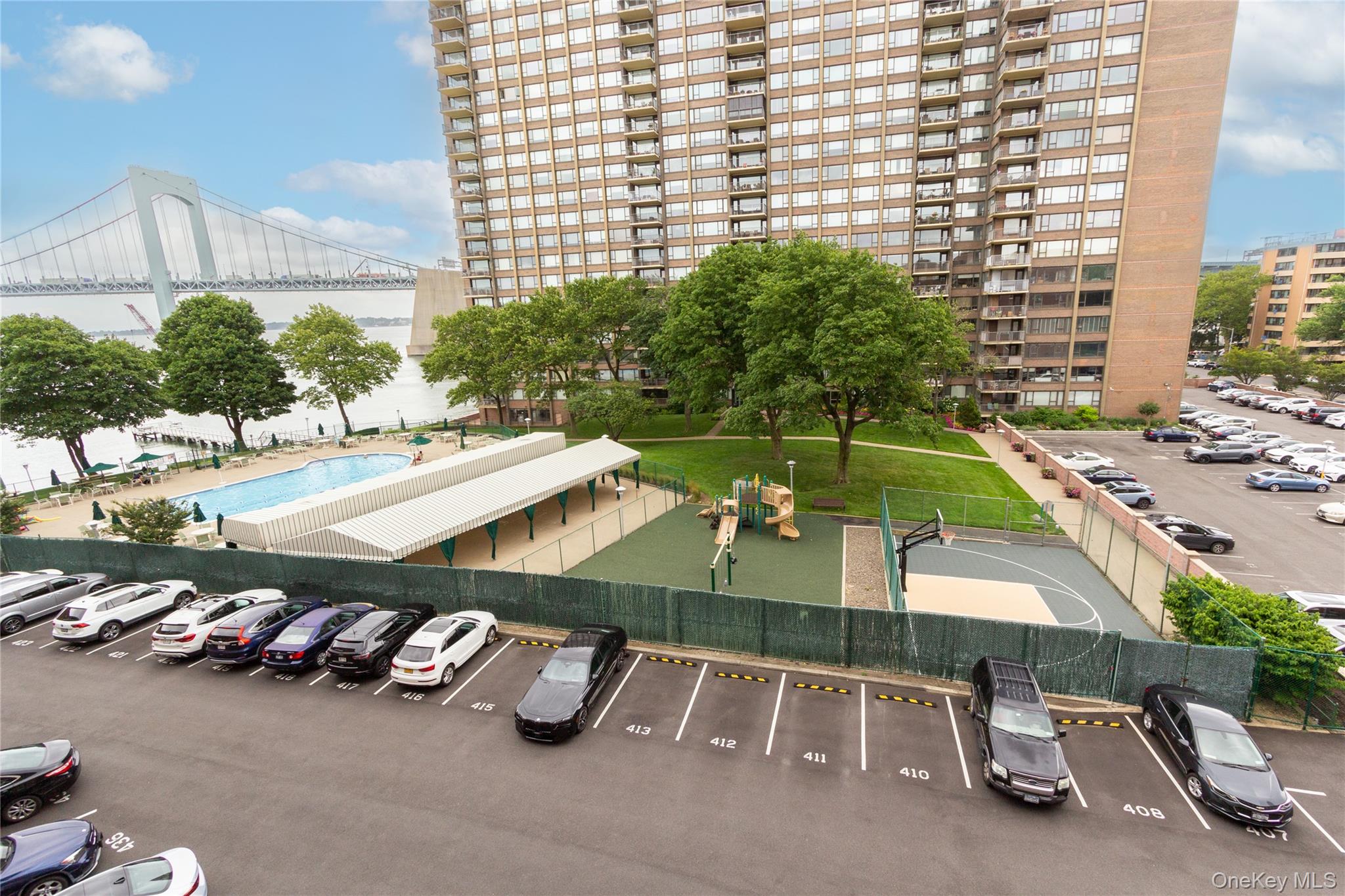 162-41 Powells Cove Boulevard # 4K, Beechhurst, NY 11357