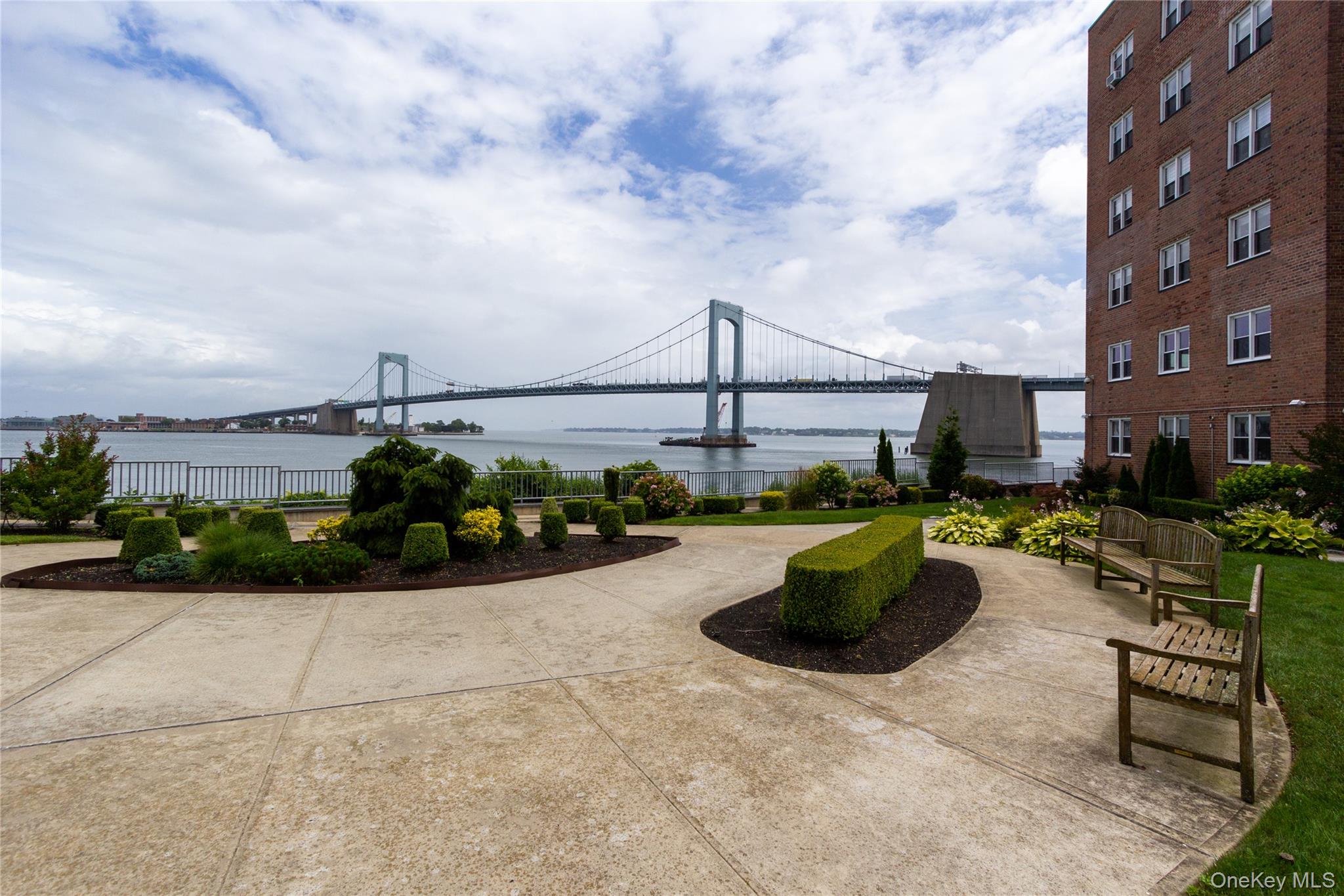 162-41 Powells Cove Boulevard # 4K, Beechhurst, NY 11357