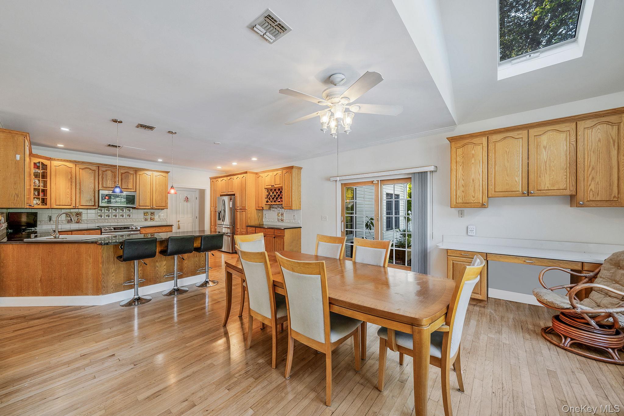 3 Kohlsaat Court, Smithtown, NY 11787