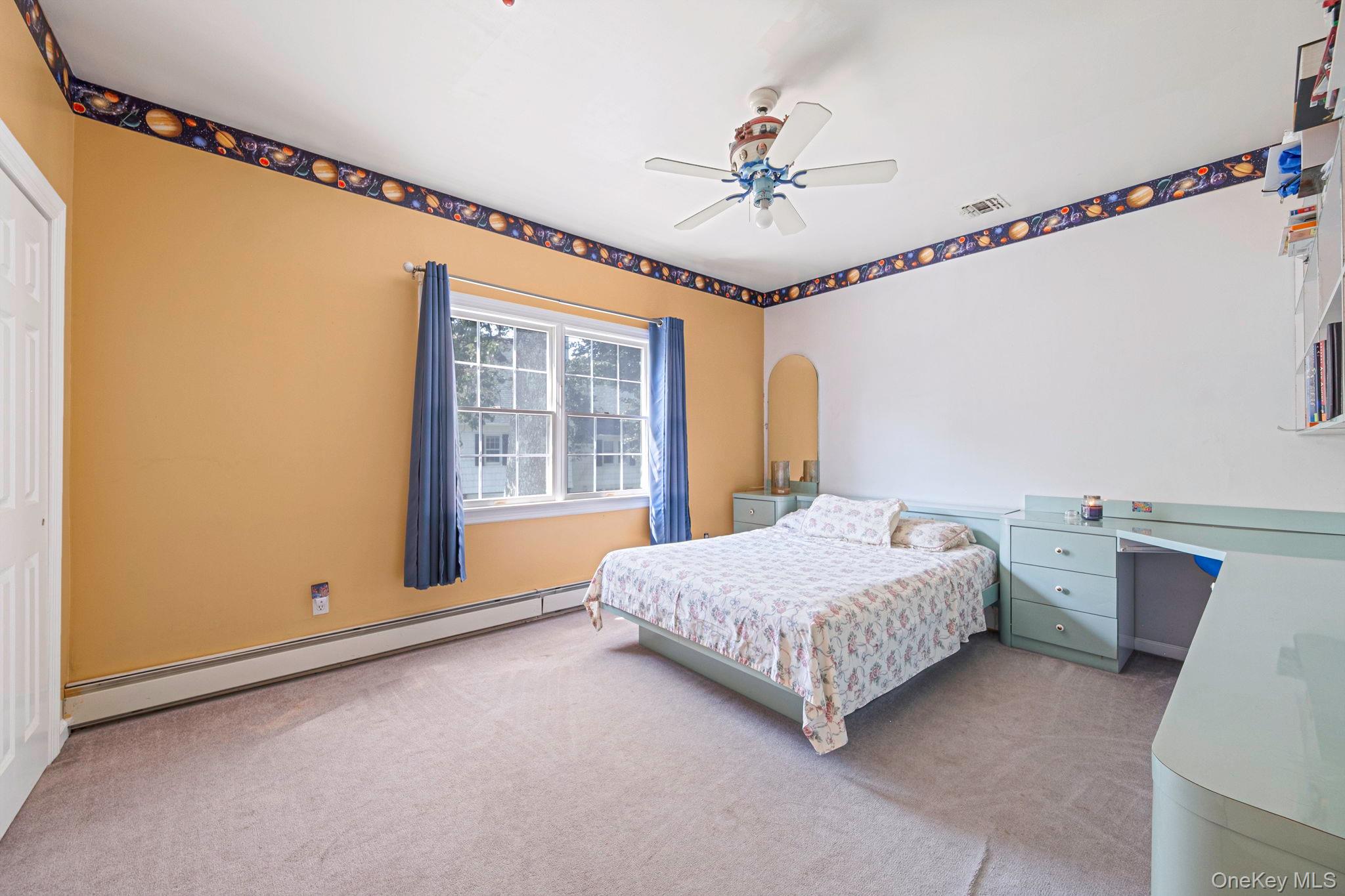 3 Kohlsaat Court, Smithtown, NY 11787