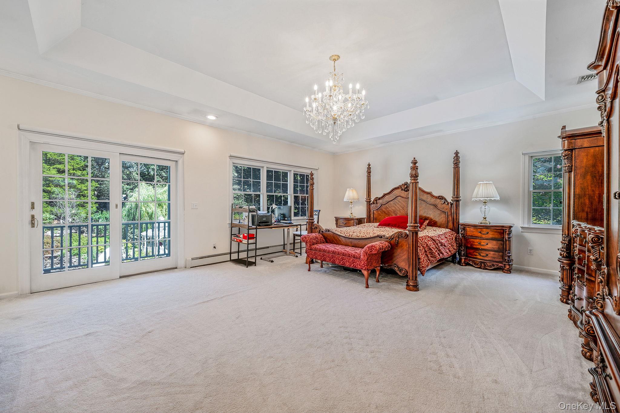 3 Kohlsaat Court, Smithtown, NY 11787