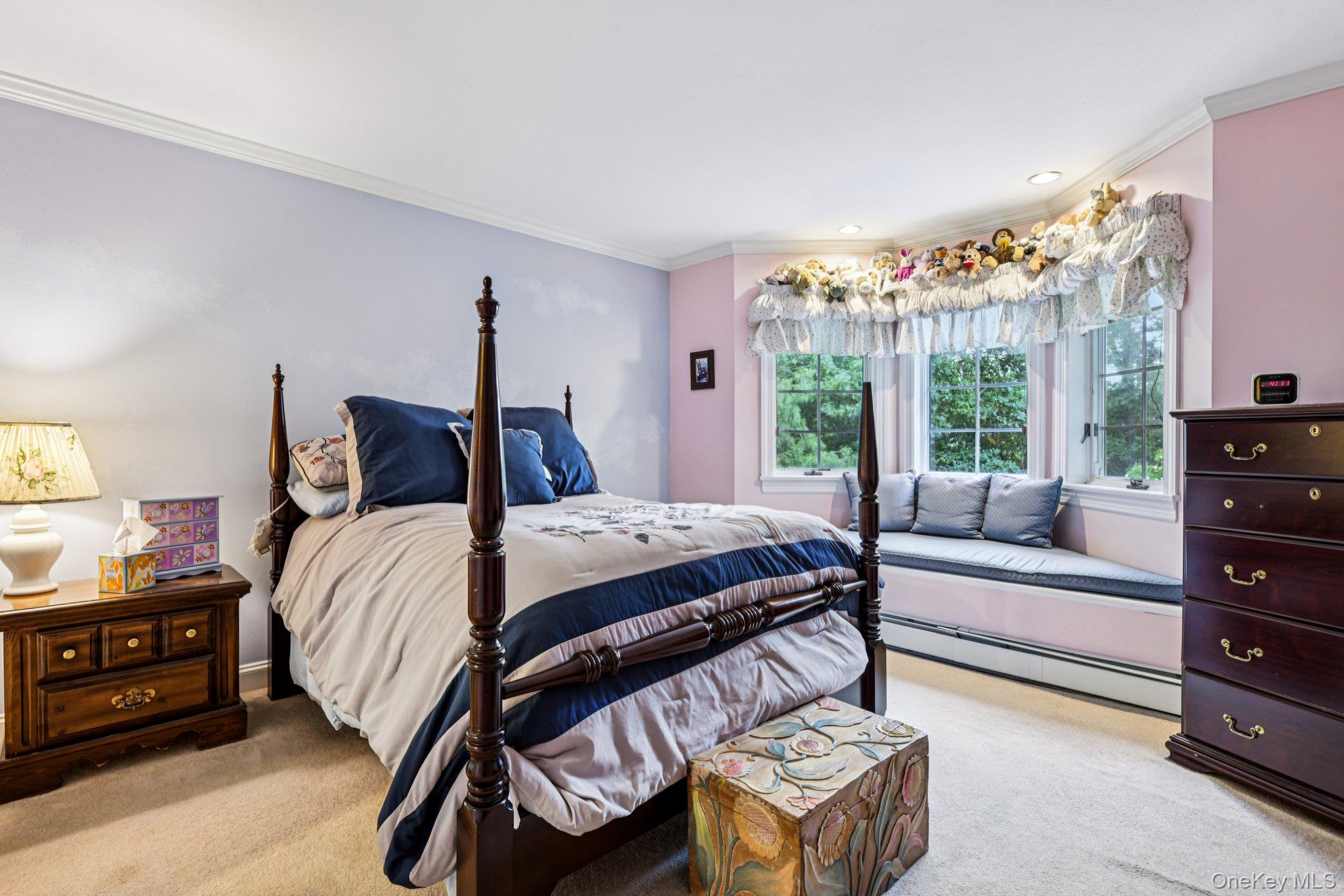 10 Bryan Meadow Path, Northport, NY 11768