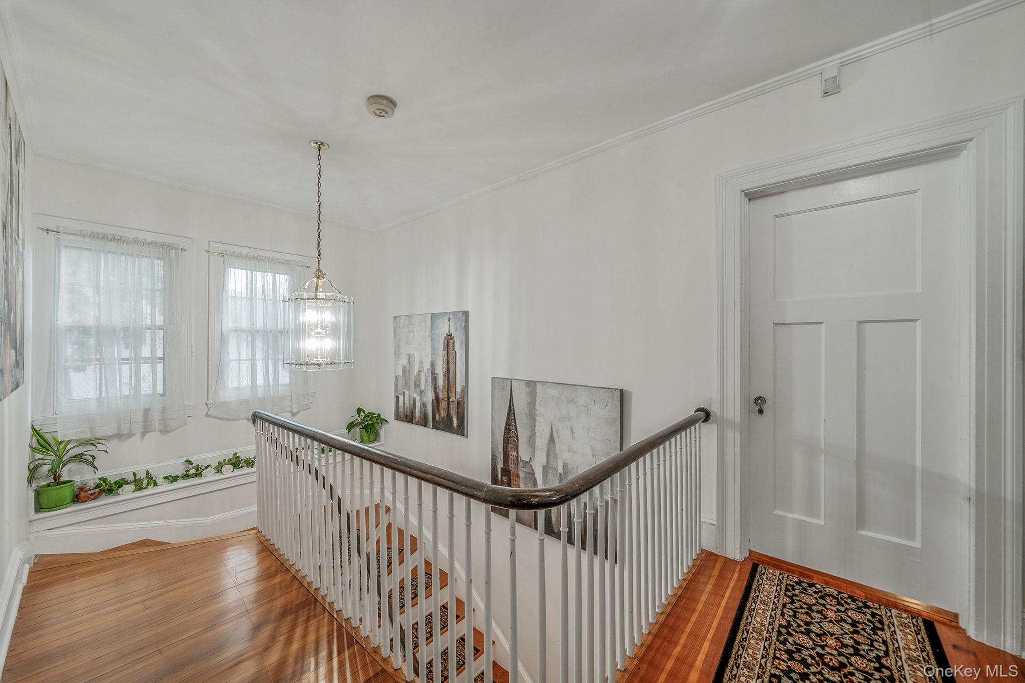 5 Kohlsaat Court, Smithtown, NY 11787