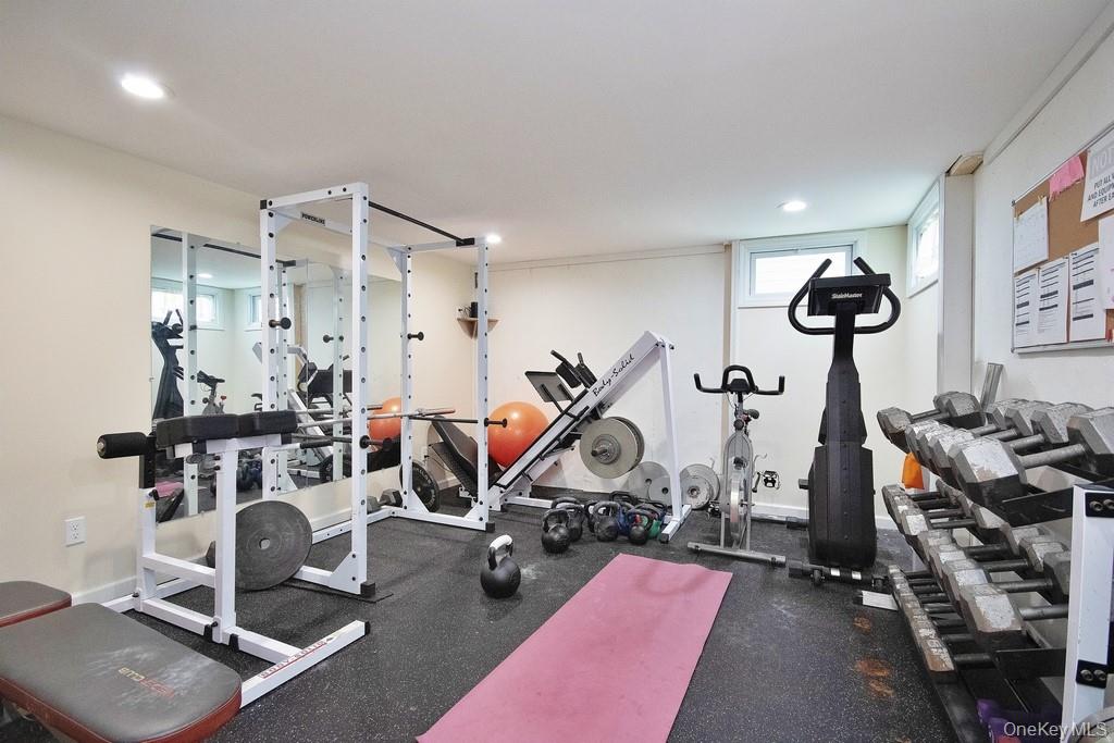 33 Crescent Drive, Beacon, NY 12508