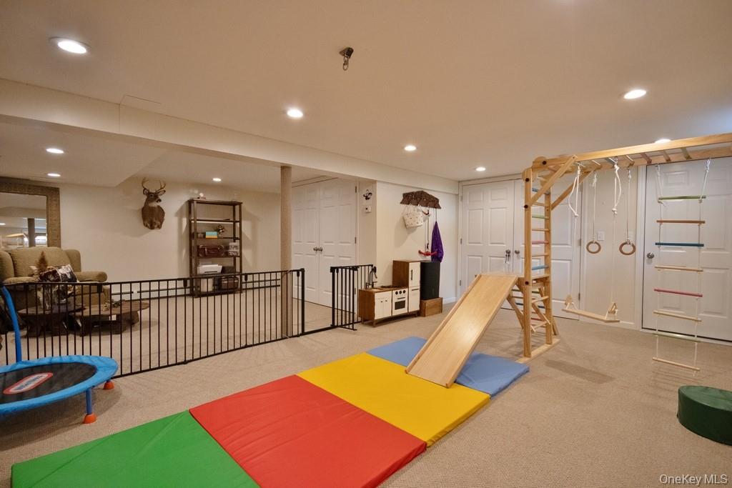 33 Crescent Drive, Beacon, NY 12508