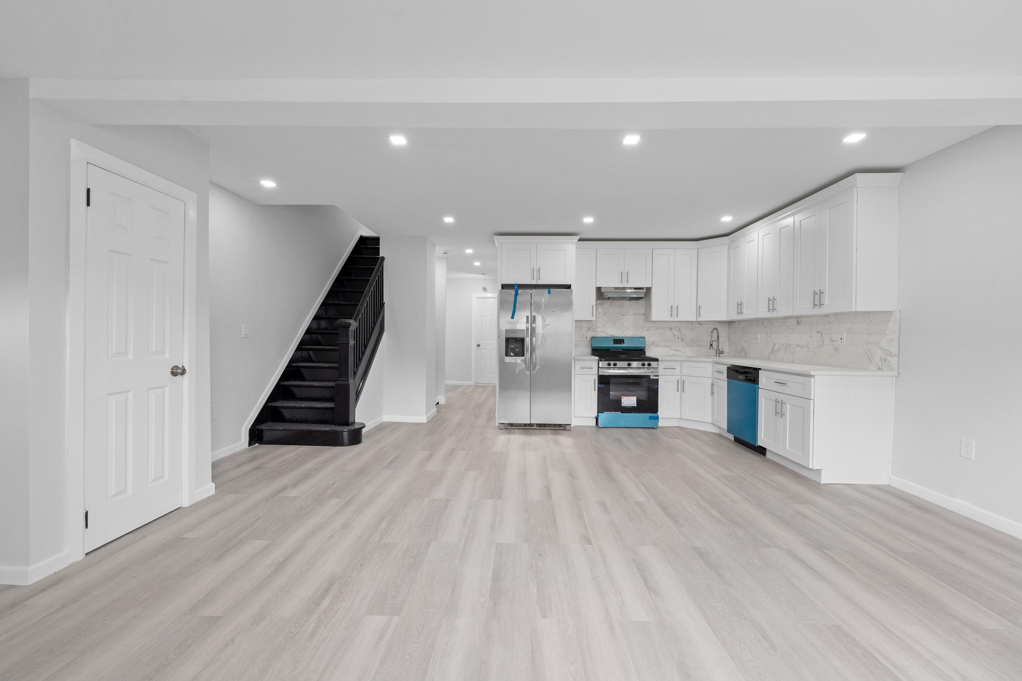 19432 113th Road, Hollis, NY 11412